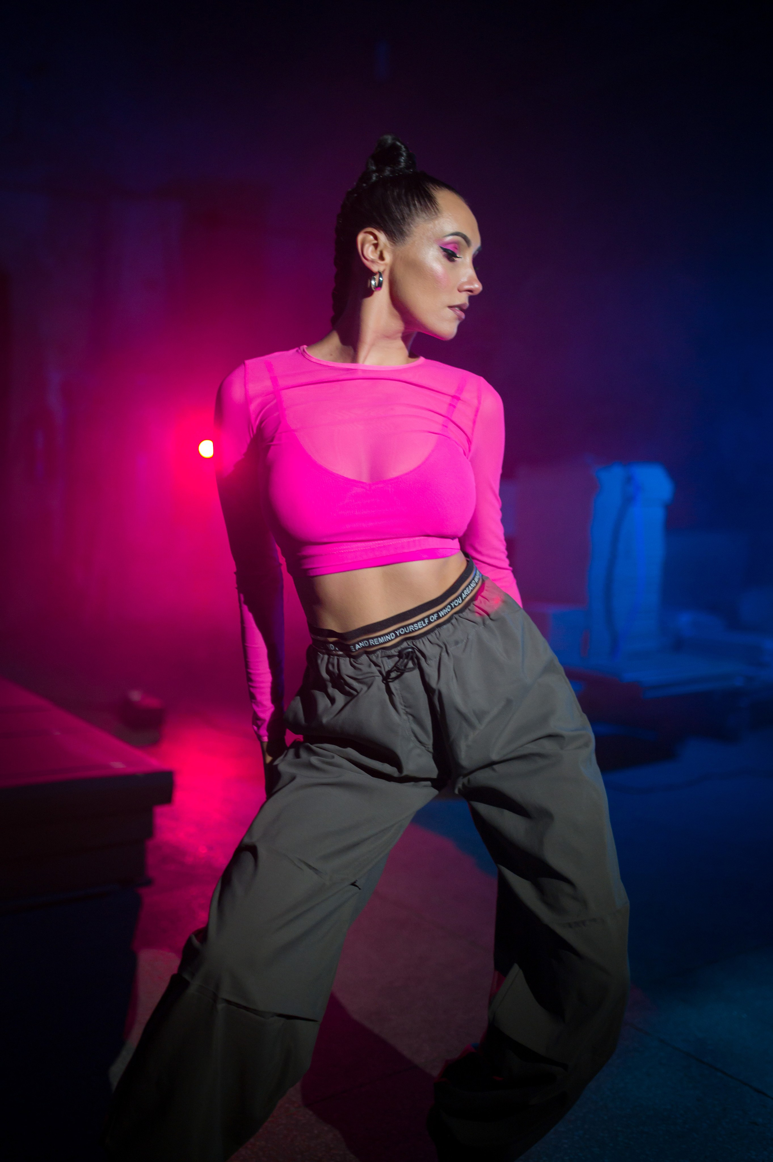 Юлия Суставова, тренер студии растяжки. Фотограф Зырянова Яна, Снежинск, Екатеринбург, Челябинск