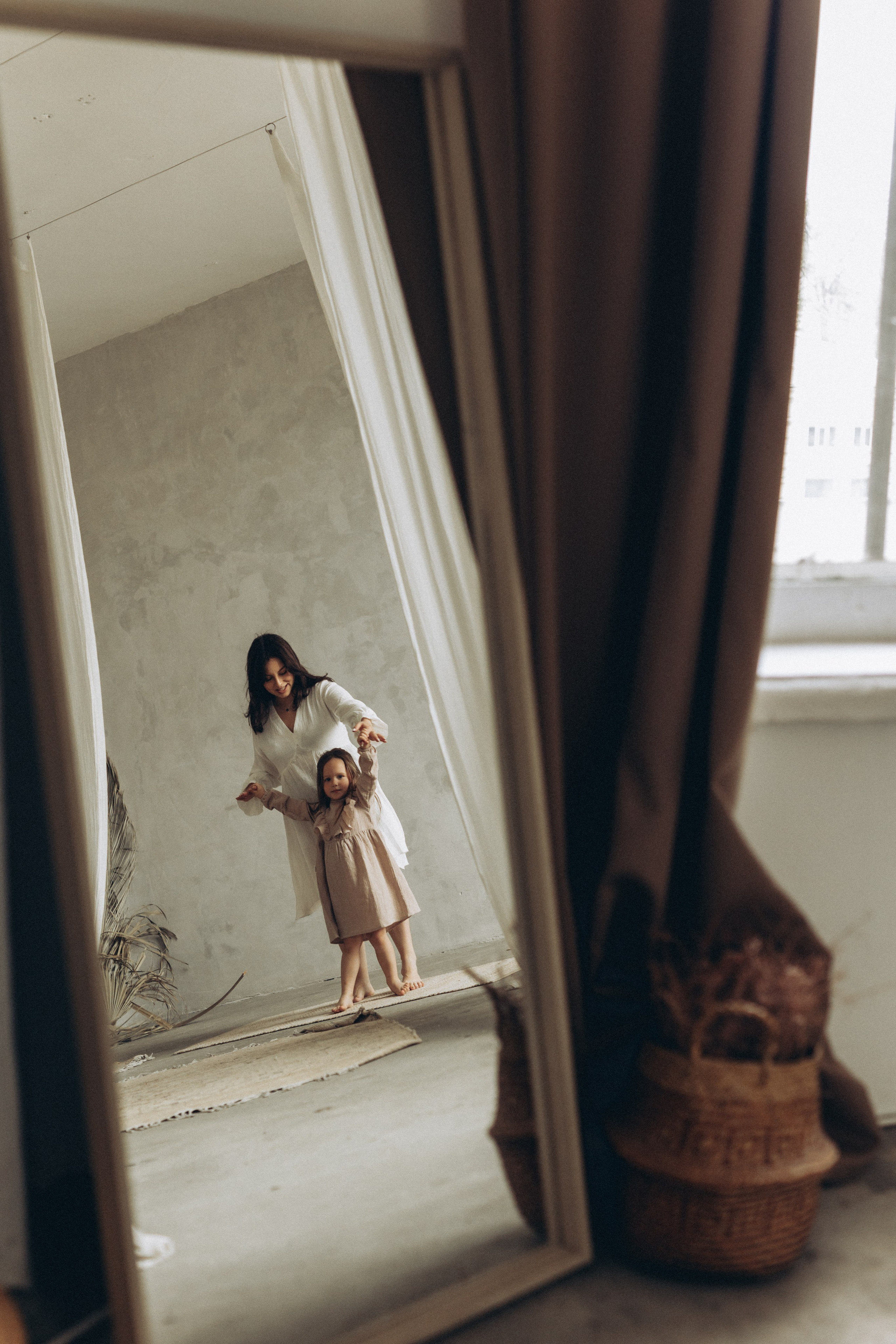 Kate & Taya. Семейный фотограф в г. Ростову-на-Дону Козлова Евгения