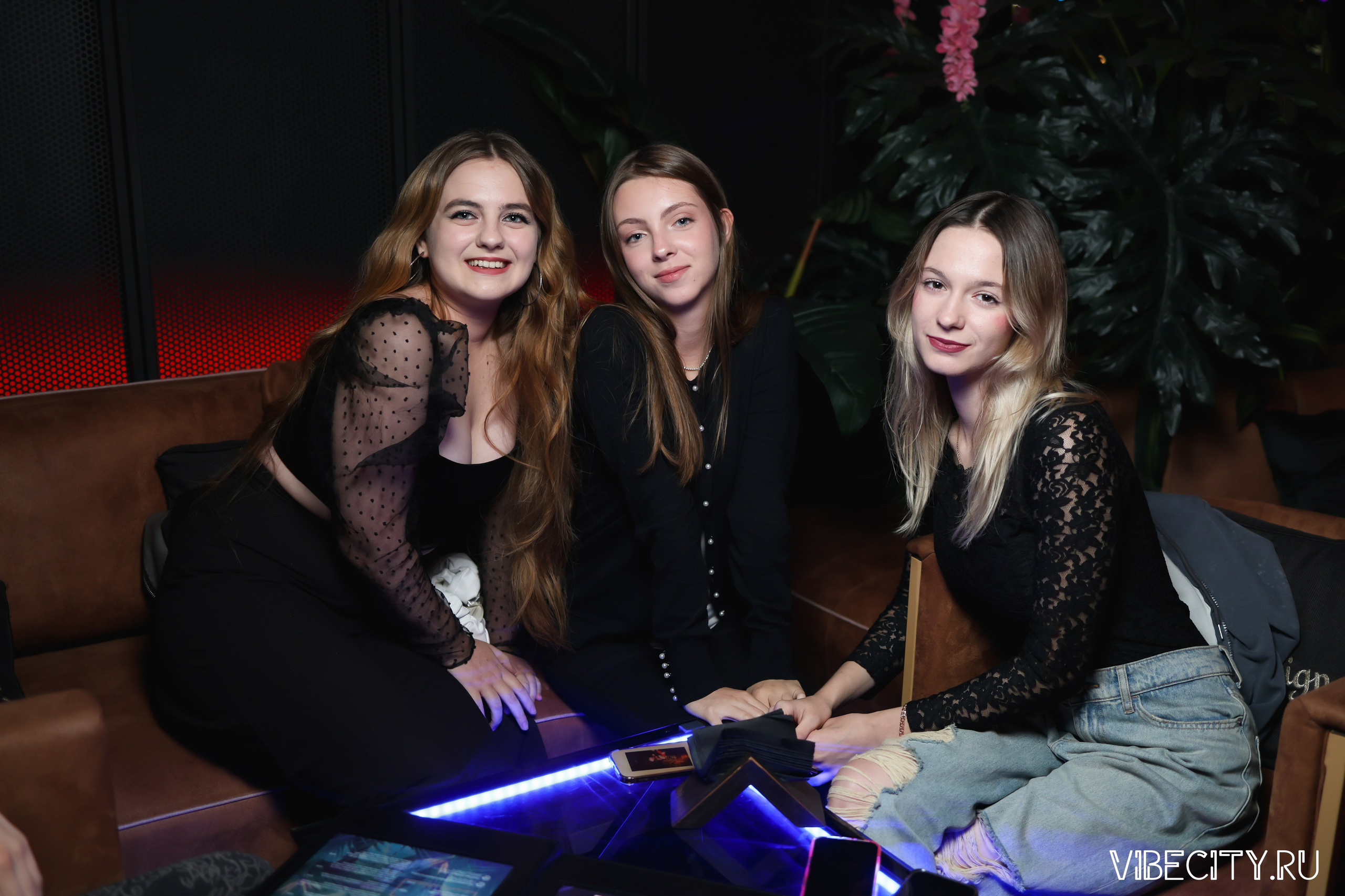 DOUBLE U. VIBECITY.RU Вайб Сити Ру Фоторепортажи Фотоотчеты Калининград