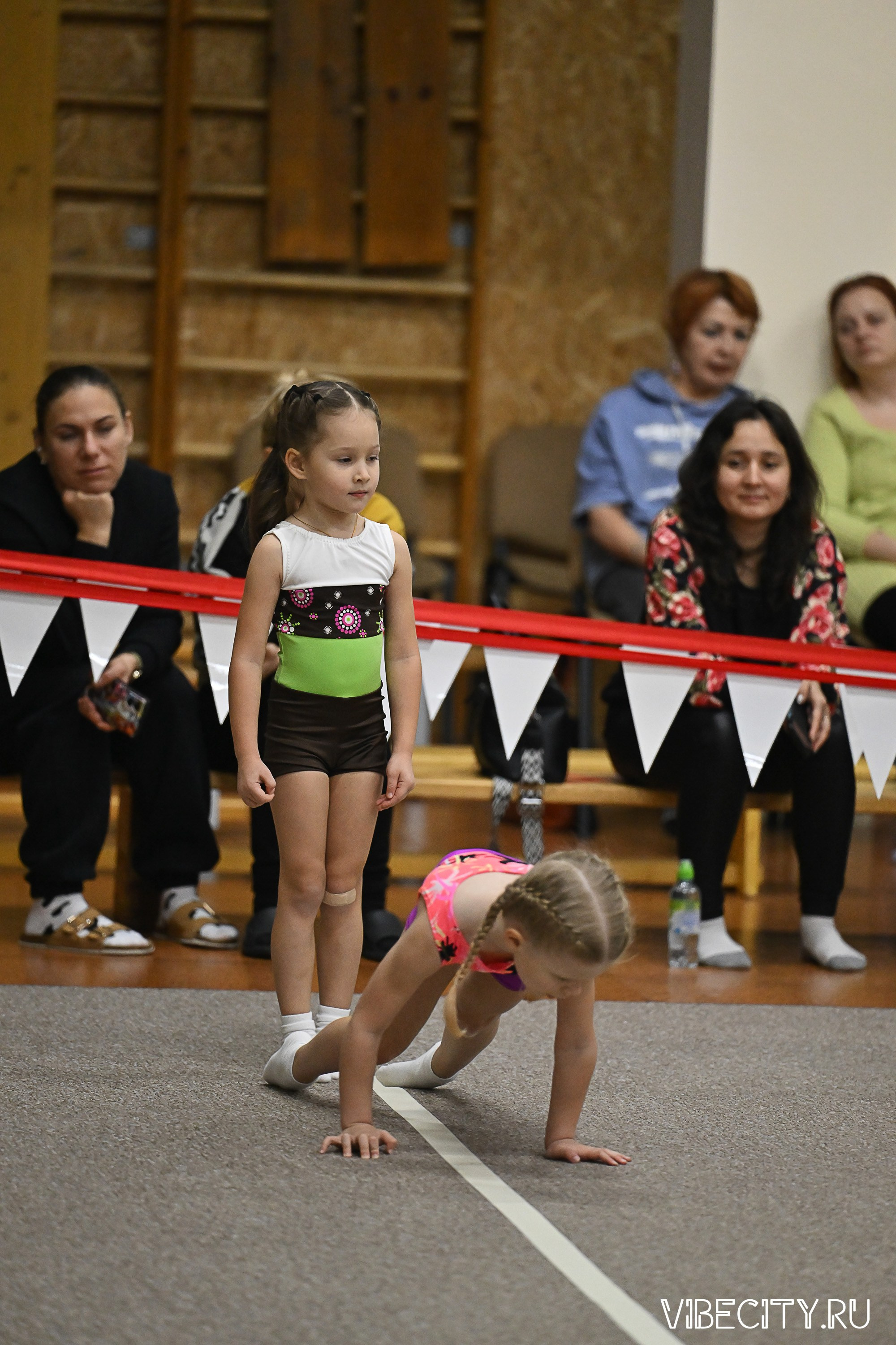 Контрольная тренировка по спортивной гимнастике. VIBECITY.RU Вайб Сити Ру Фоторепортажи Фотоотчеты Калининград