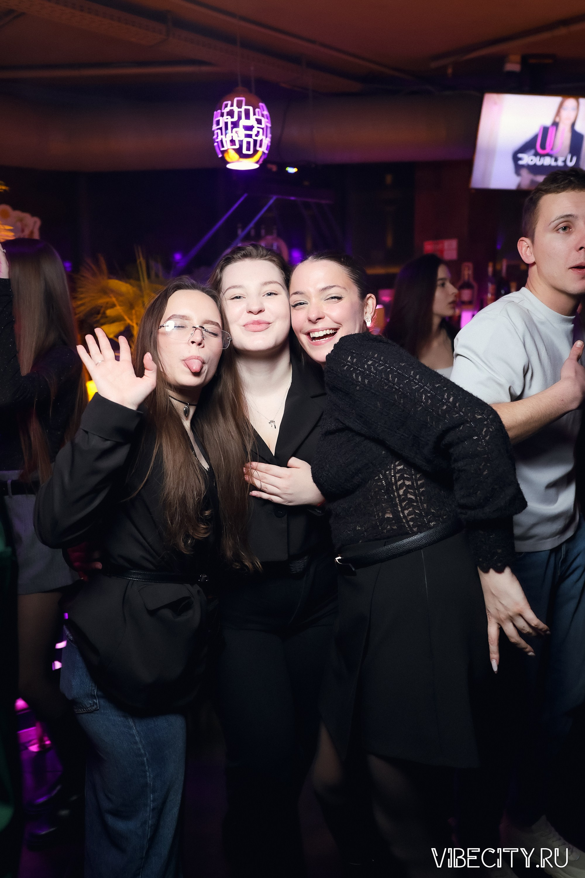 DOUBLE U. VIBECITY.RU Вайб Сити Ру Фоторепортажи Фотоотчеты Калининград