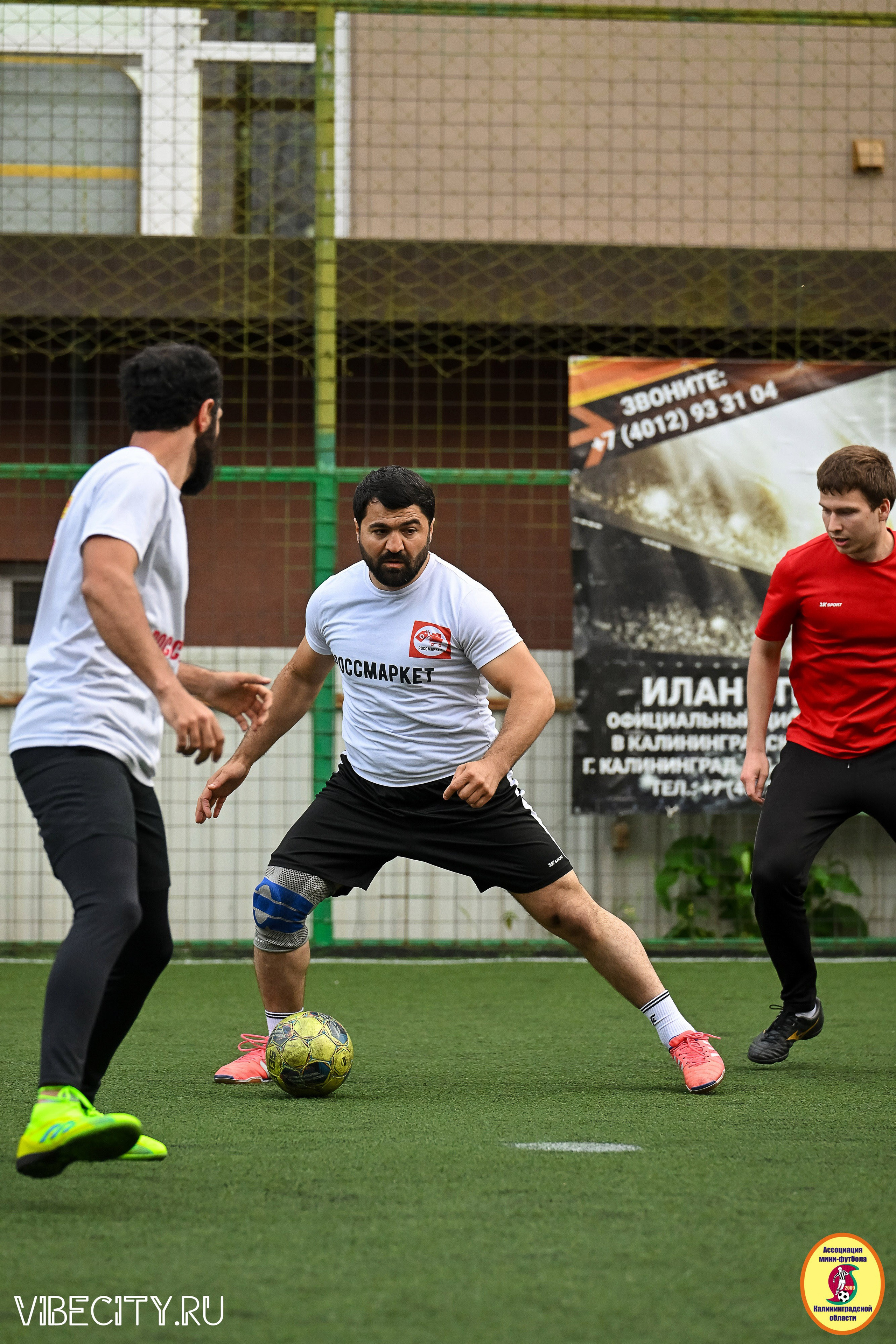 ИГРЫ МИНИ-ФУТБОЛЬНОЙ И КОРПОРАТИВНОЙ ЛИГИ. VIBECITY.RU Вайб Сити Ру Фоторепортажи Фотоотчеты Калининград