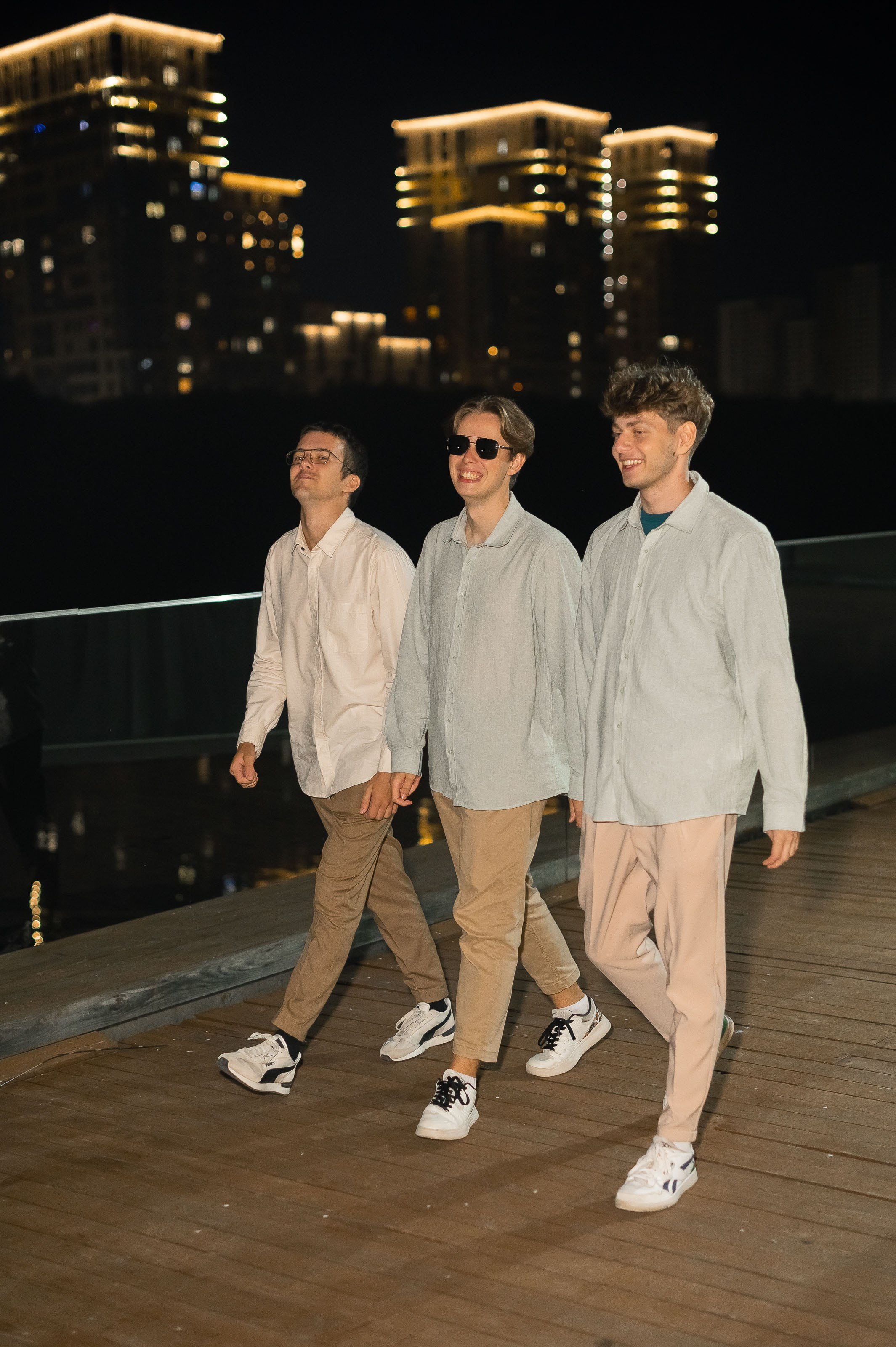 Одним солнечным днем на берегу реки. Евгений Нисковских — свадебный и репортажный фотограф в Тюмени