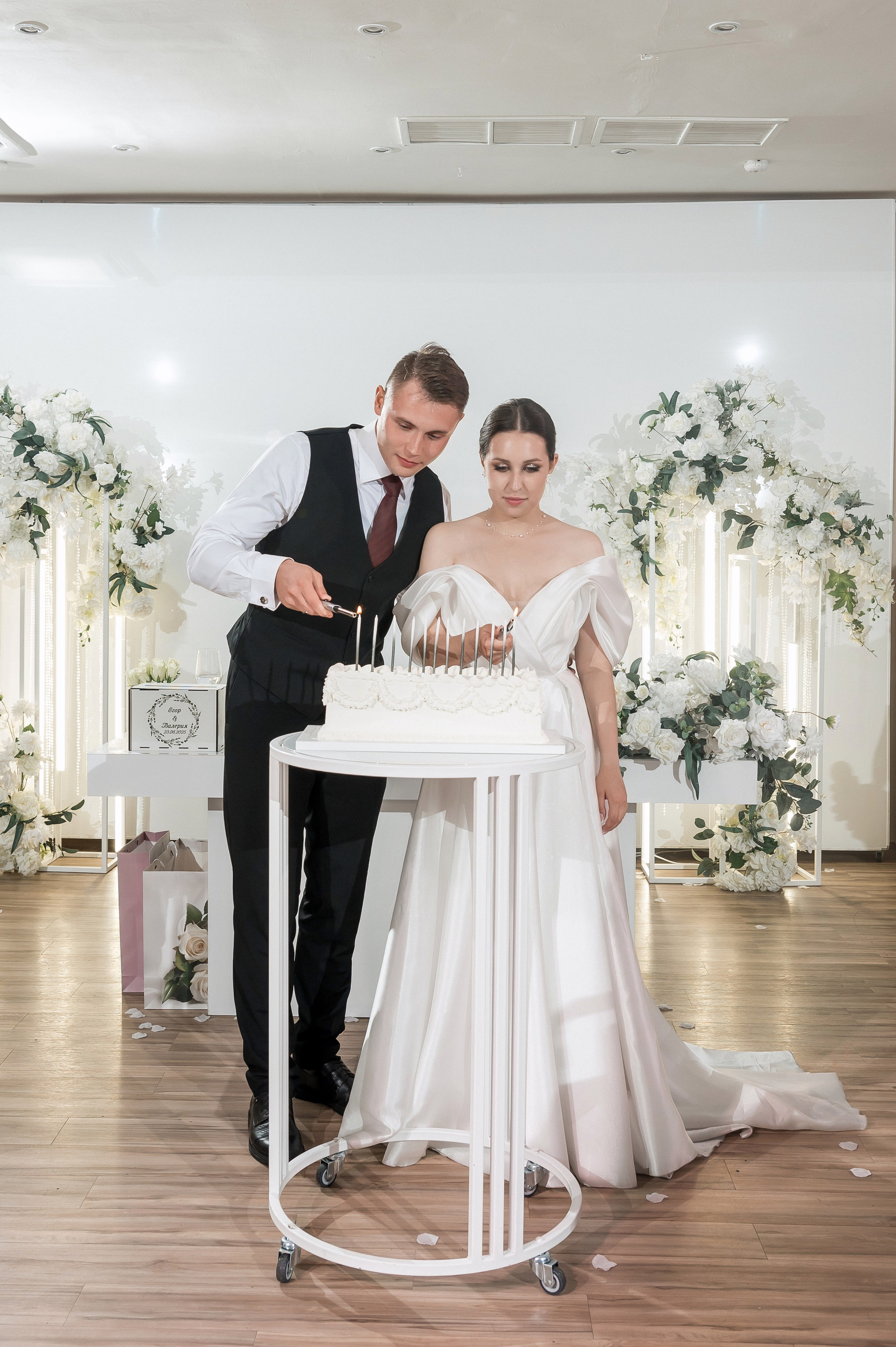 Егор и Валерия 23.08.25. Свадебный фотограф в Новосибирске. Александра Верхушина