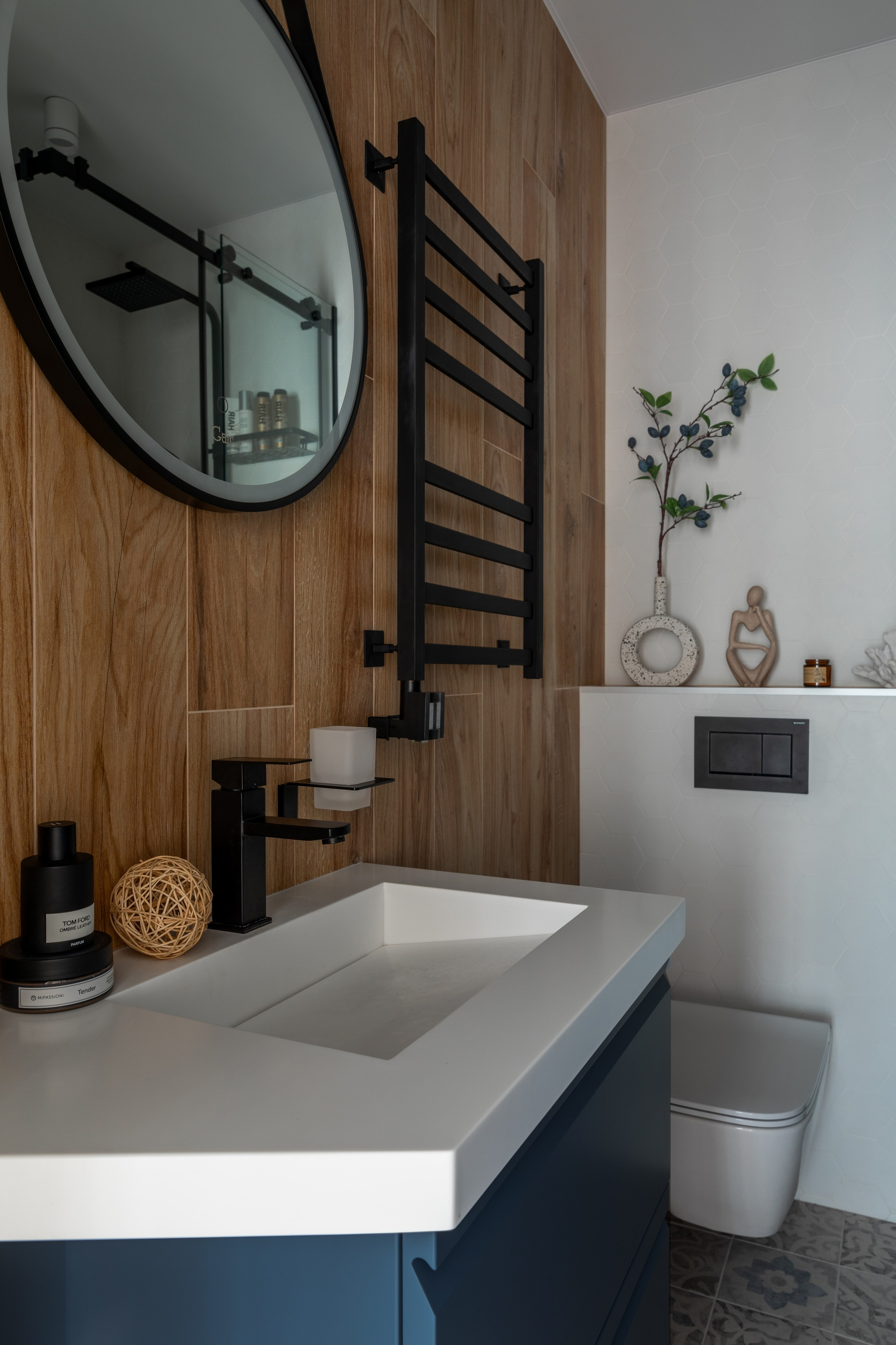 Дизайн проект Екатерины Бондаревой @atmosfera_sochi_studio_ Публикация в журнале «HIHOME». Интерьерный фотограф в Сочи Владислав Нагин