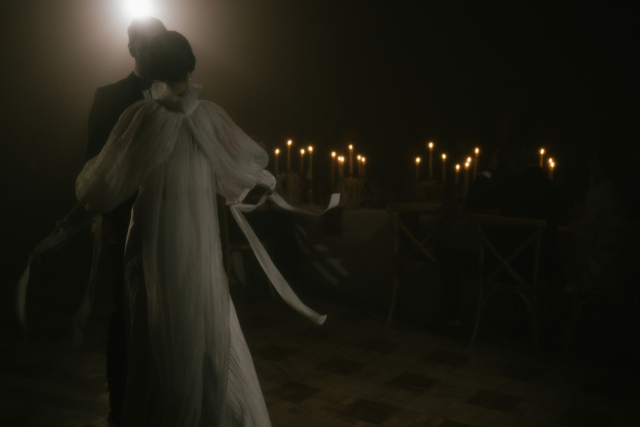 При свечах…. Свадебный фотограф в Москве