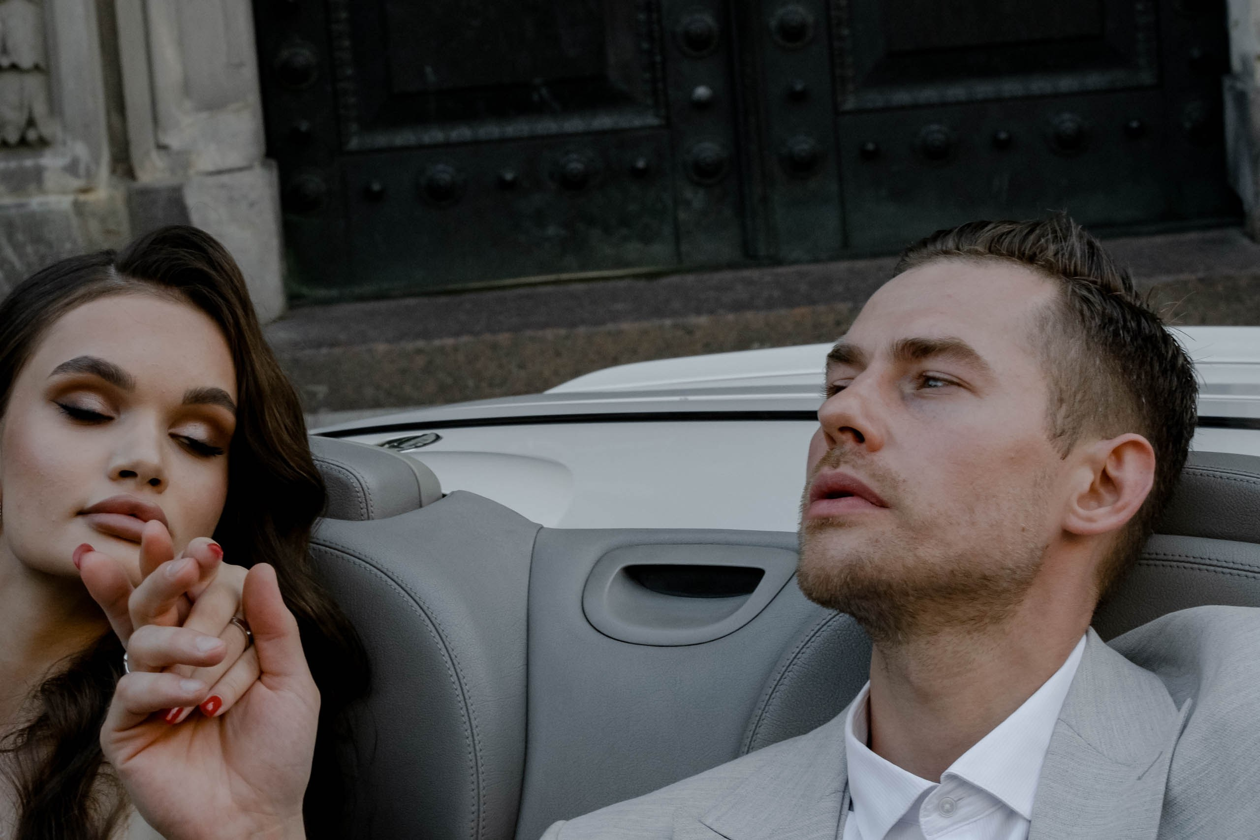 СВАДЕБНАЯ ПРОГУЛКА ВОЗЛЕ АКАДЕМИИ ШТИГЛИЦА. Профессиональный фотограф, Санкт-Петербург — Виктория Богомолова