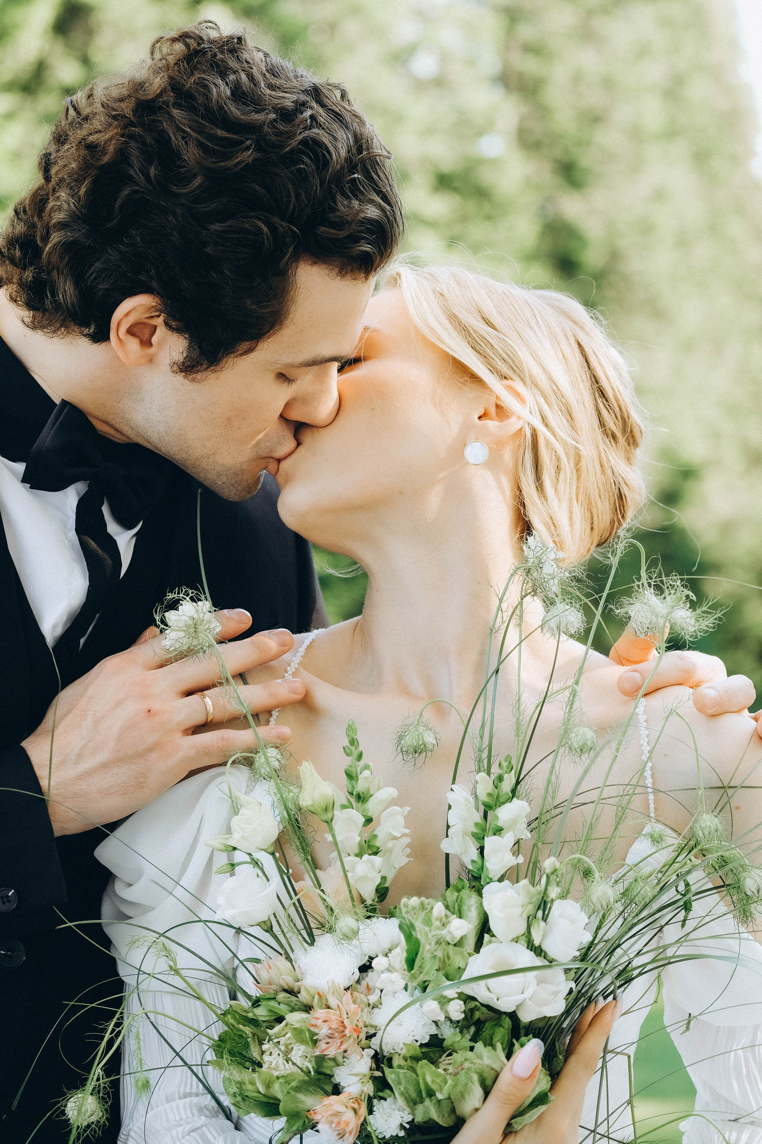 СВАДЕБНАЯ СЬЕМКА В ПАРКЕ ОРАНИЕНБАУМ. Профессиональный фотограф, Санкт-Петербург — Виктория Богомолова