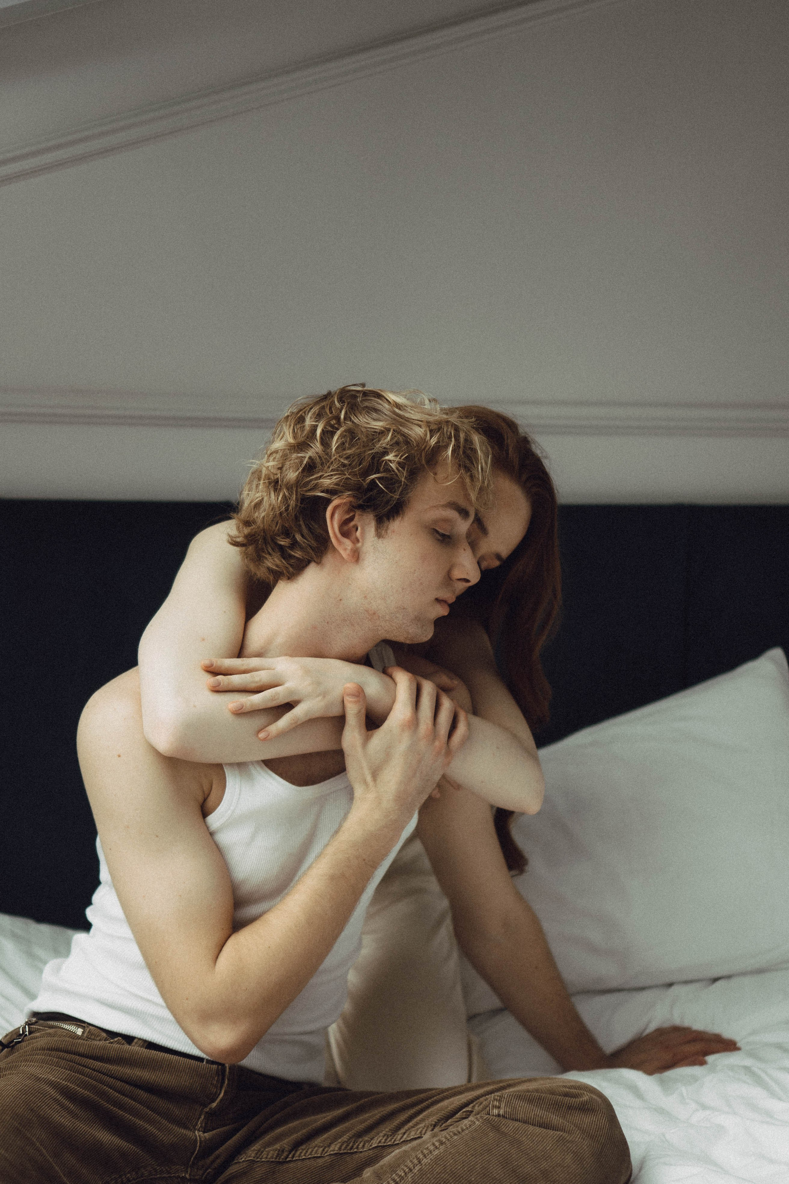 СВАДЕБНАЯ СЬЕМКА В ОТЕЛЕ. СБОРЫ ЖЕНИХА И НЕВЕСТЫ И ТАКЖЕ ТОР И ПОДГОТОВКА К ПРОГУЛКЕ. Профессиональный фотограф, Санкт-Петербург — Виктория Богомолова