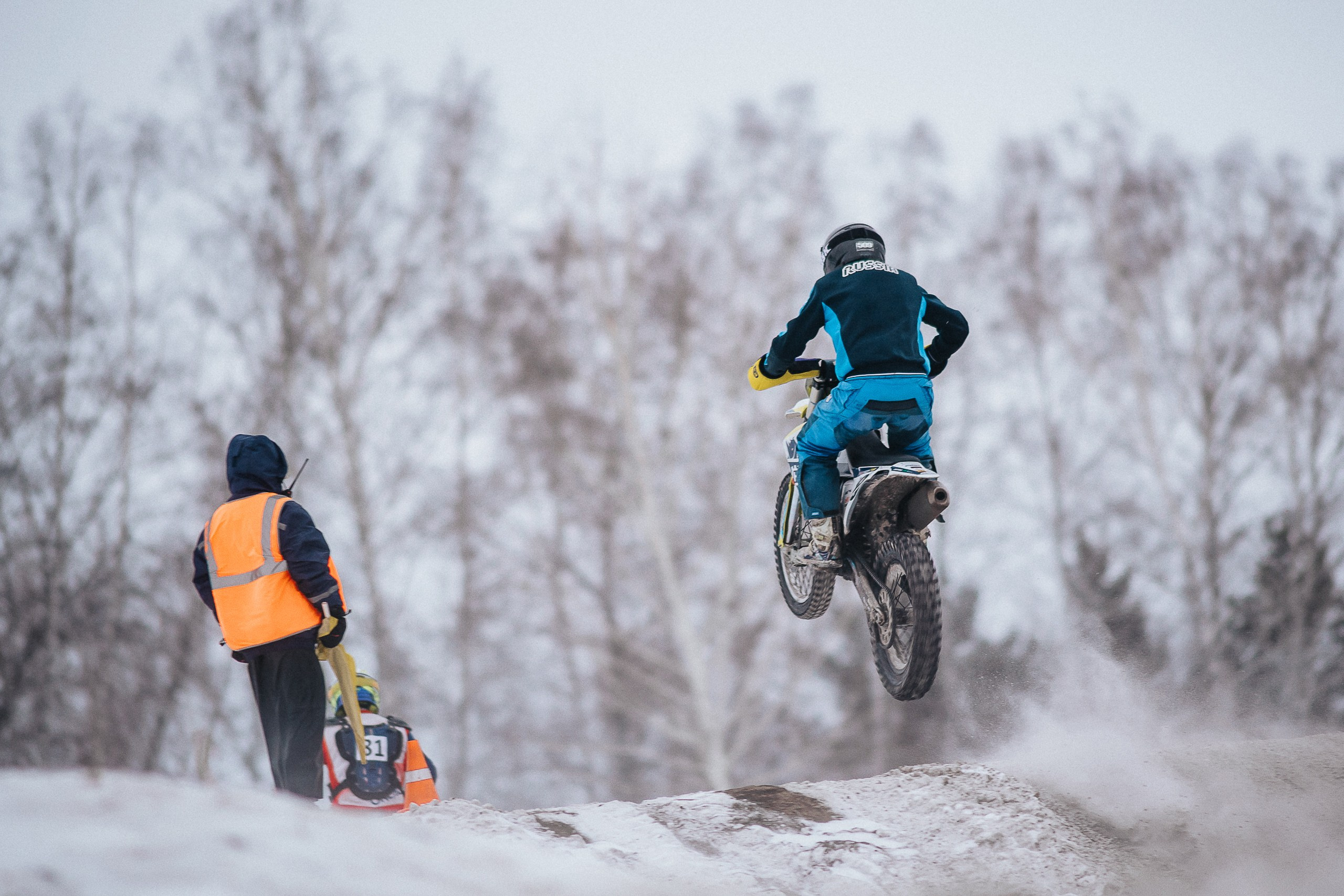29.12.2024 — Праздничная тренировка на мотоциклетной трассе Люскус. Репортажный фотограф в Кемерово