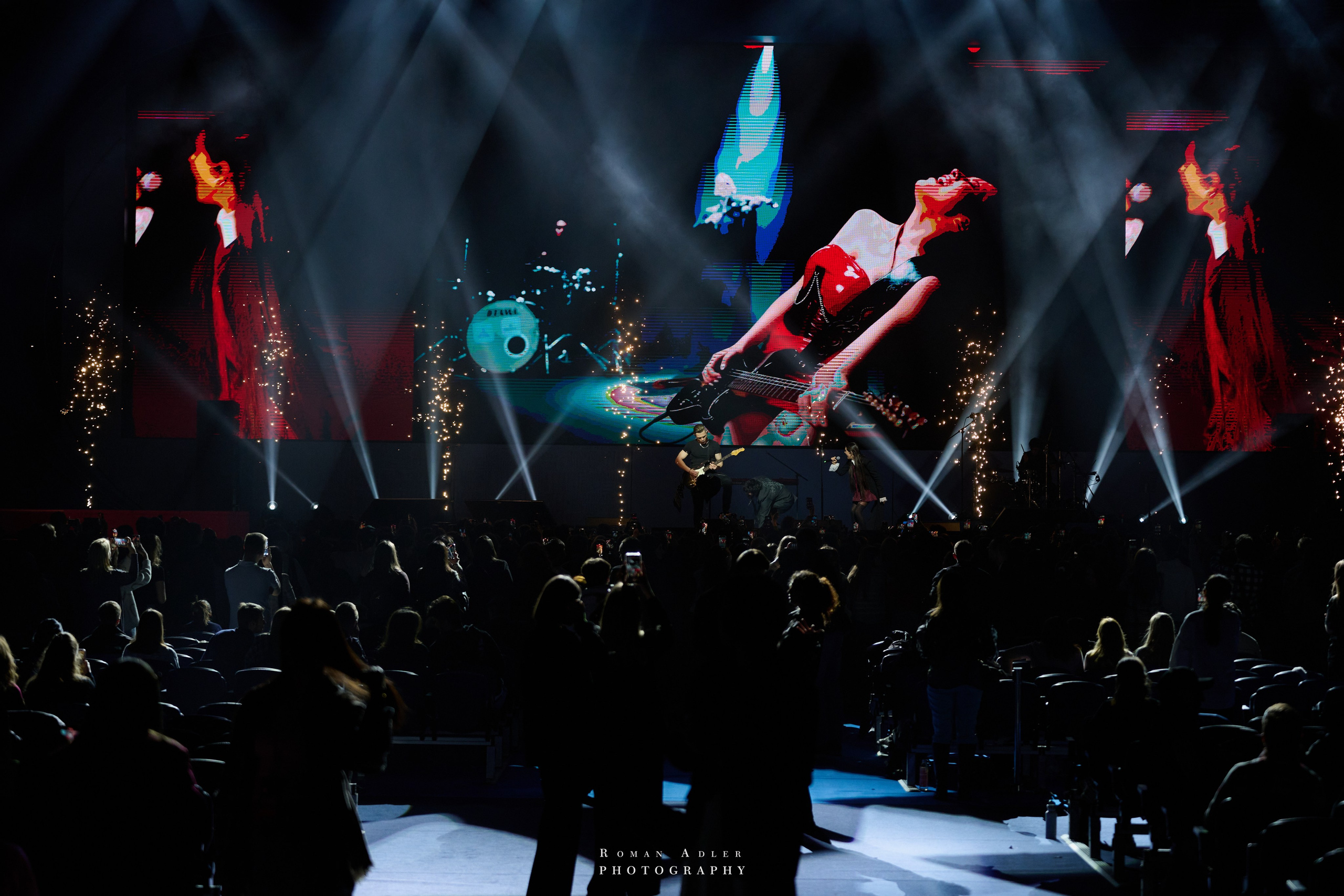 Концерт Анет Сай. Фотограф Роман Адлер