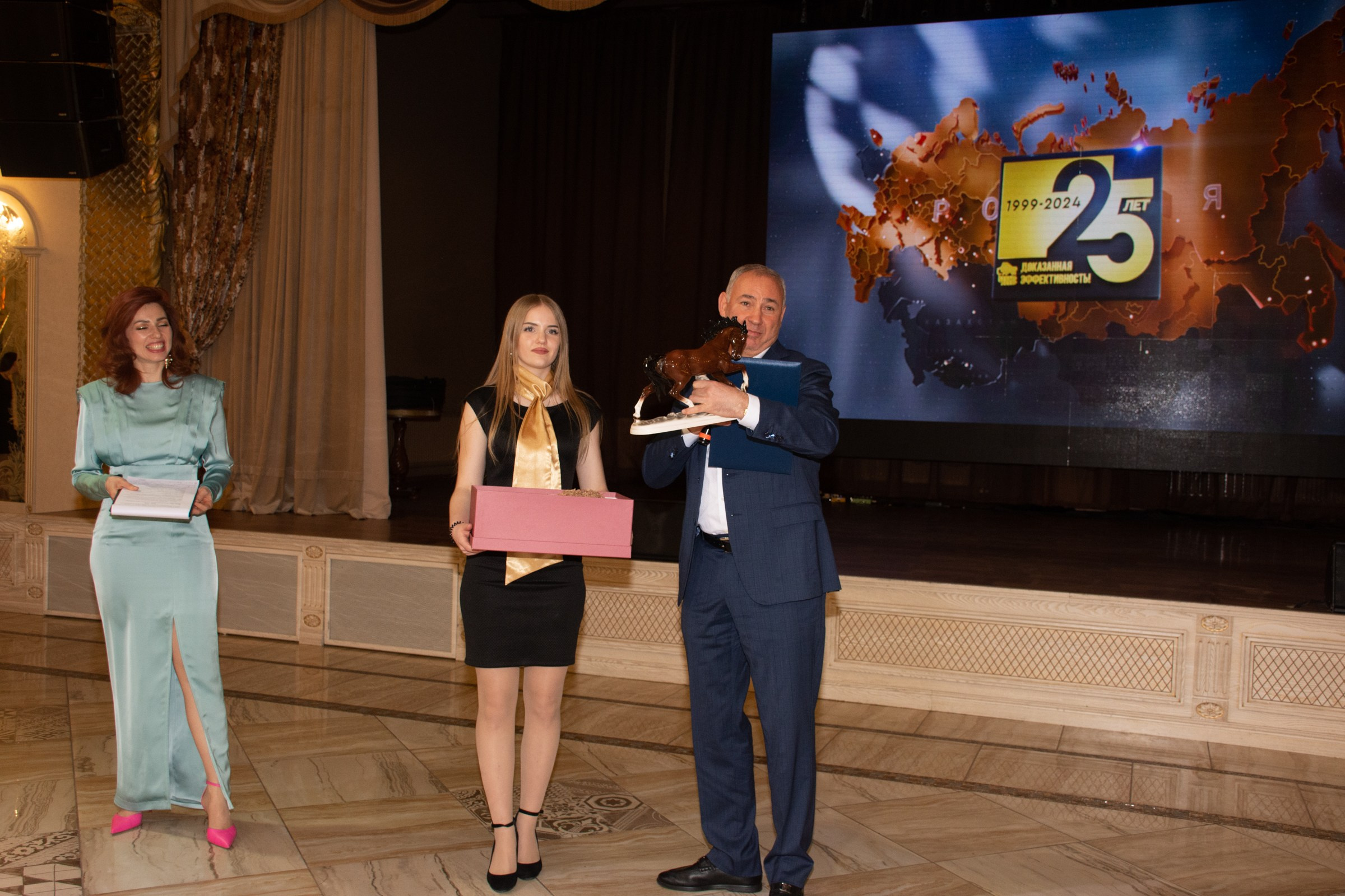 ЧКЗ. Фотограф Максим Буряк