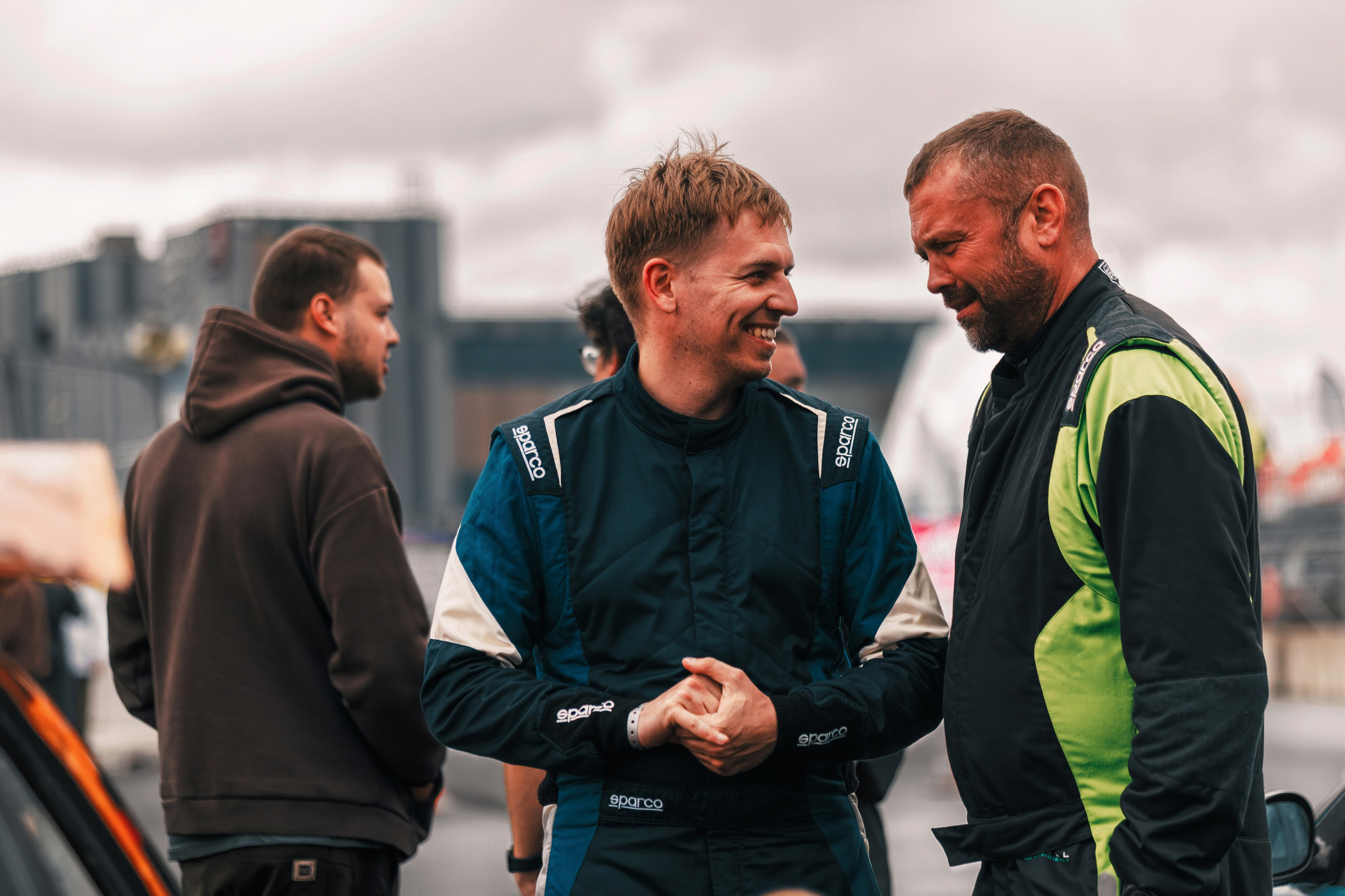 IDDC Этап 2: Бетонный Колизей и блогеры в деле