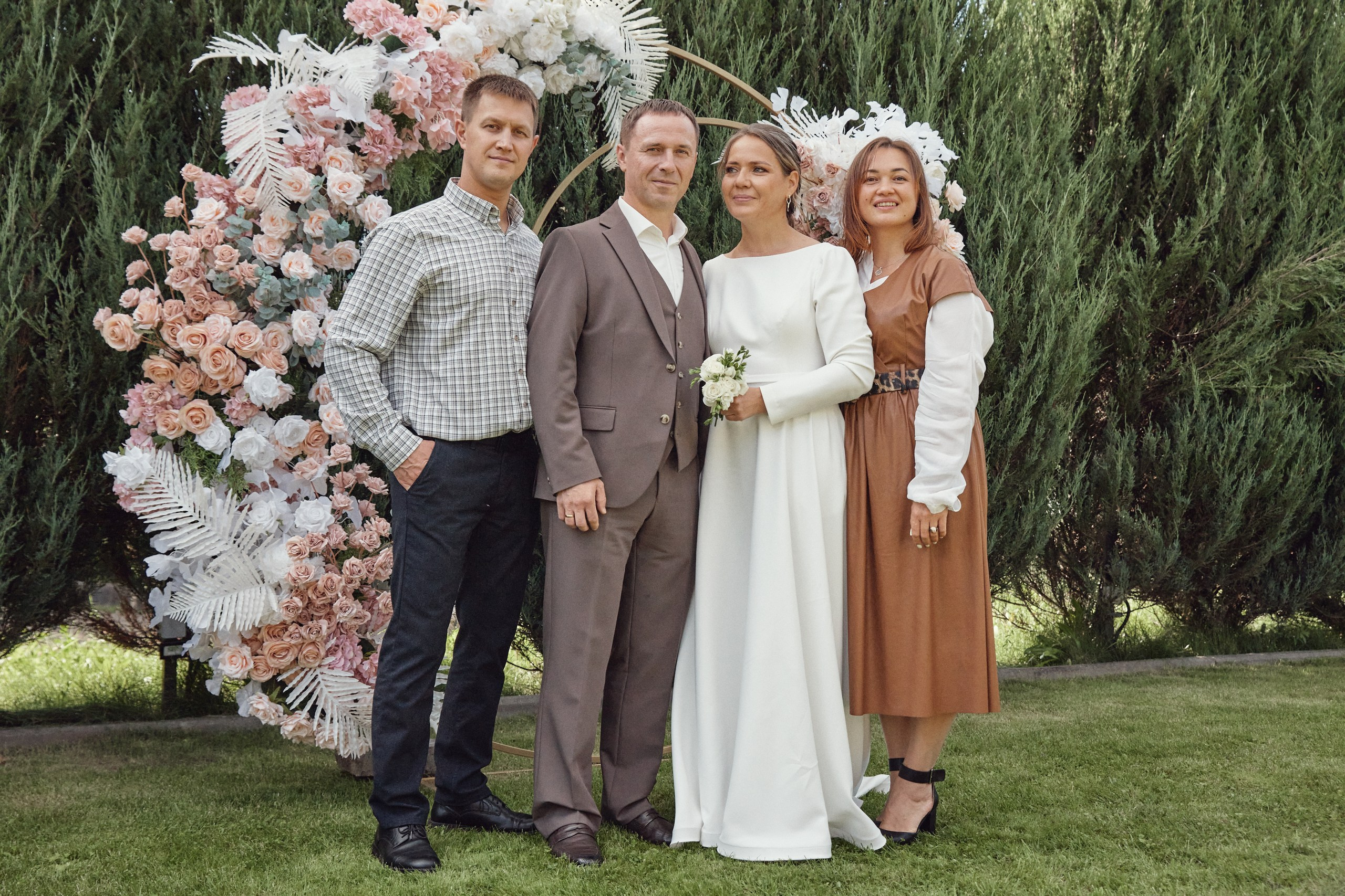 Счастье здесь. Свадебный фотограф Антон Артюшин. Работаю в Нижнем Новгороде и Москве