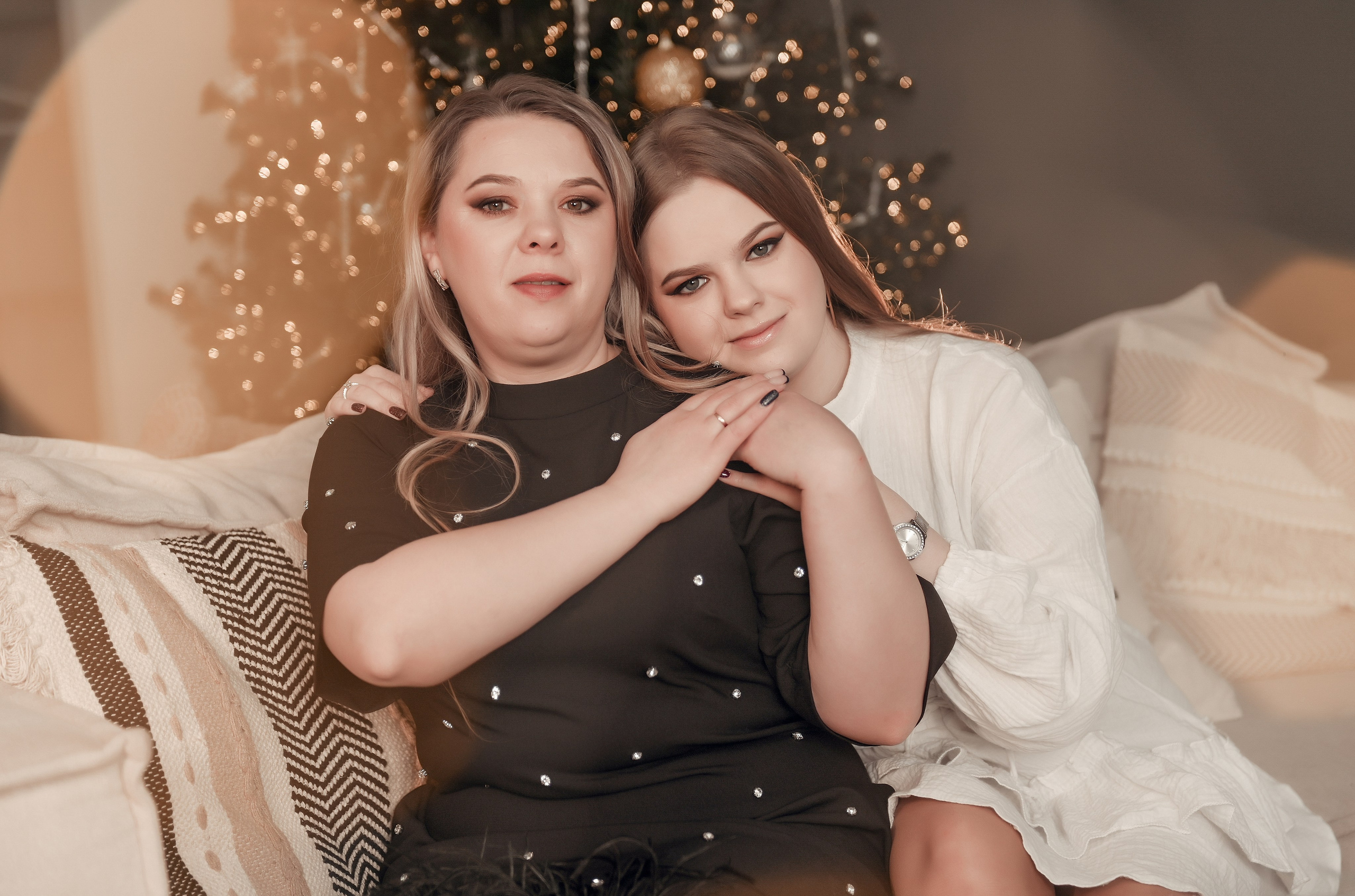 Новогодняя семейная. Свадебный, семейный, детский, контент фотограф в Омске Максим Ильин