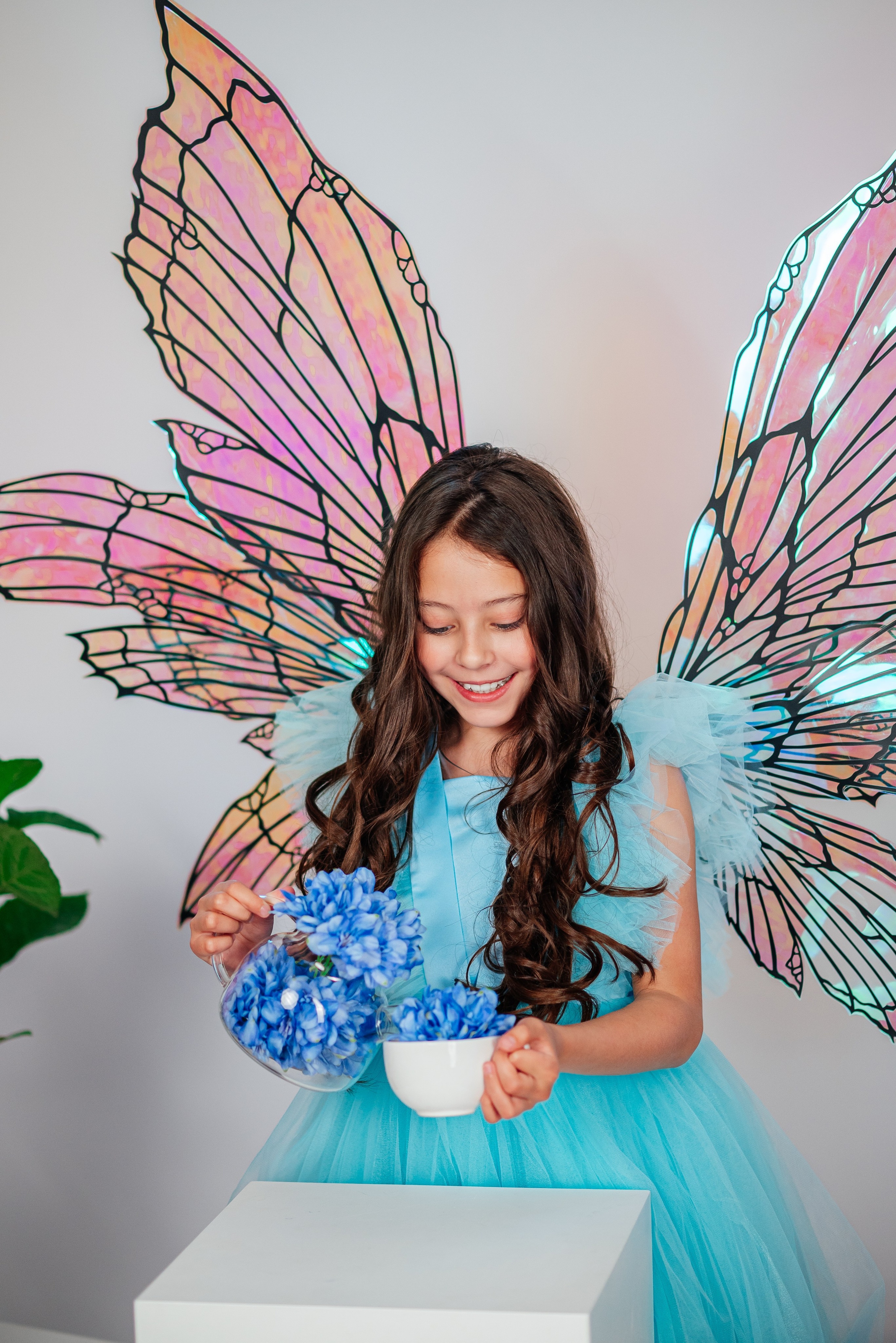 Вероника и гортензии. Семейный фотограф в Краснодаре