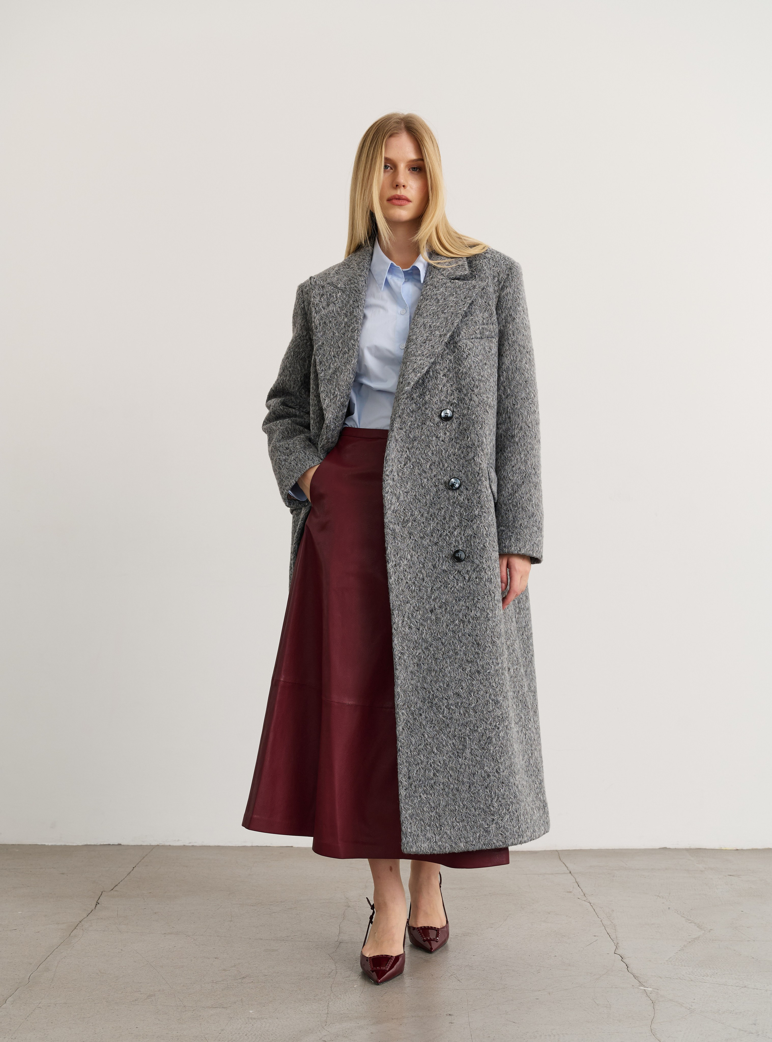 Каталог для бренда верхней одежды Sheily. Fashion фотограф в Москве Ксения Чупрунова