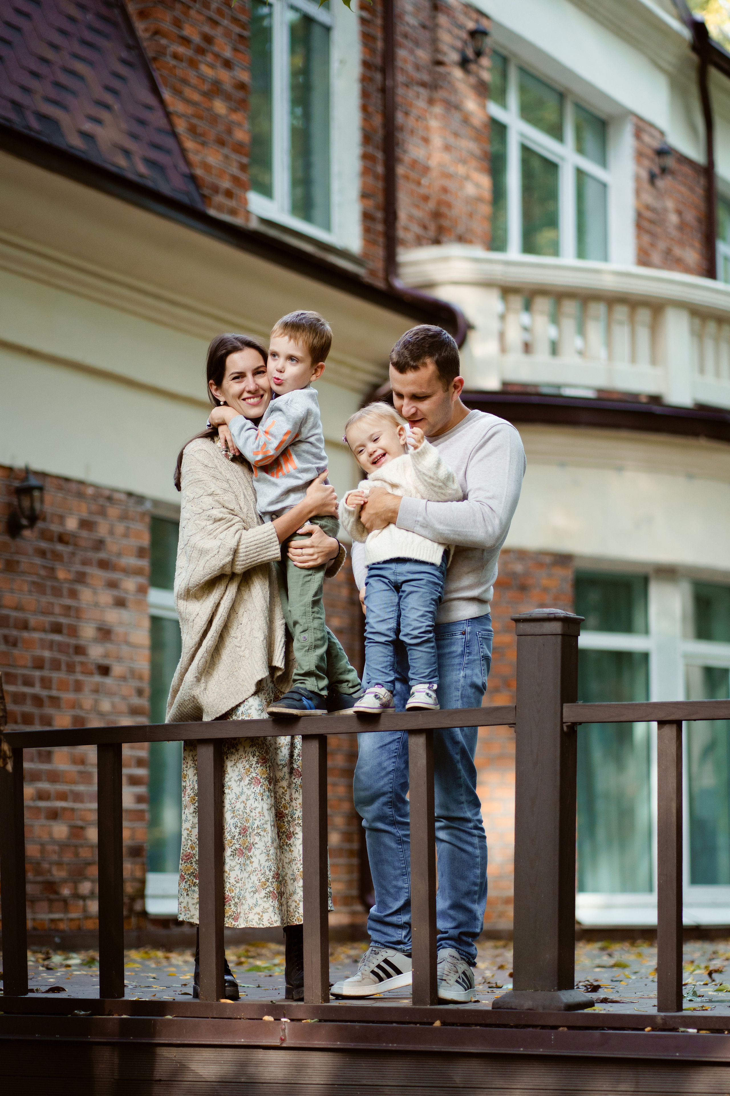 Катюша, Женя, Паша, Саша. Nadia Fay