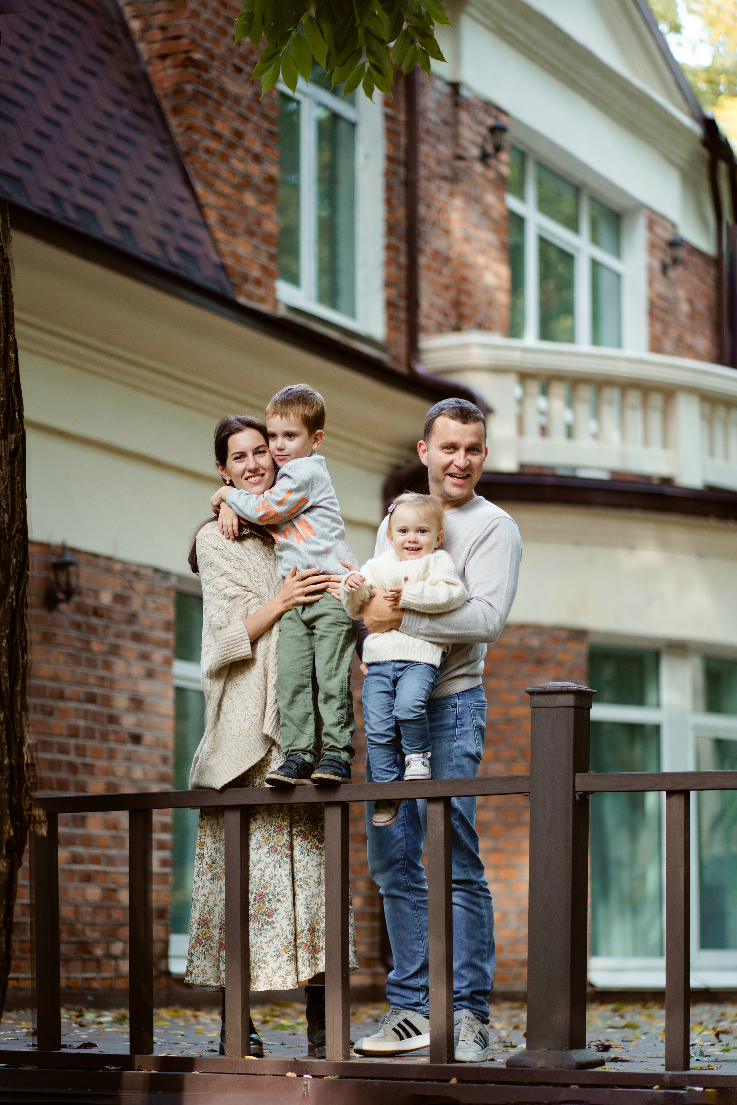 Катюша, Женя, Паша, Саша. Nadia Fay