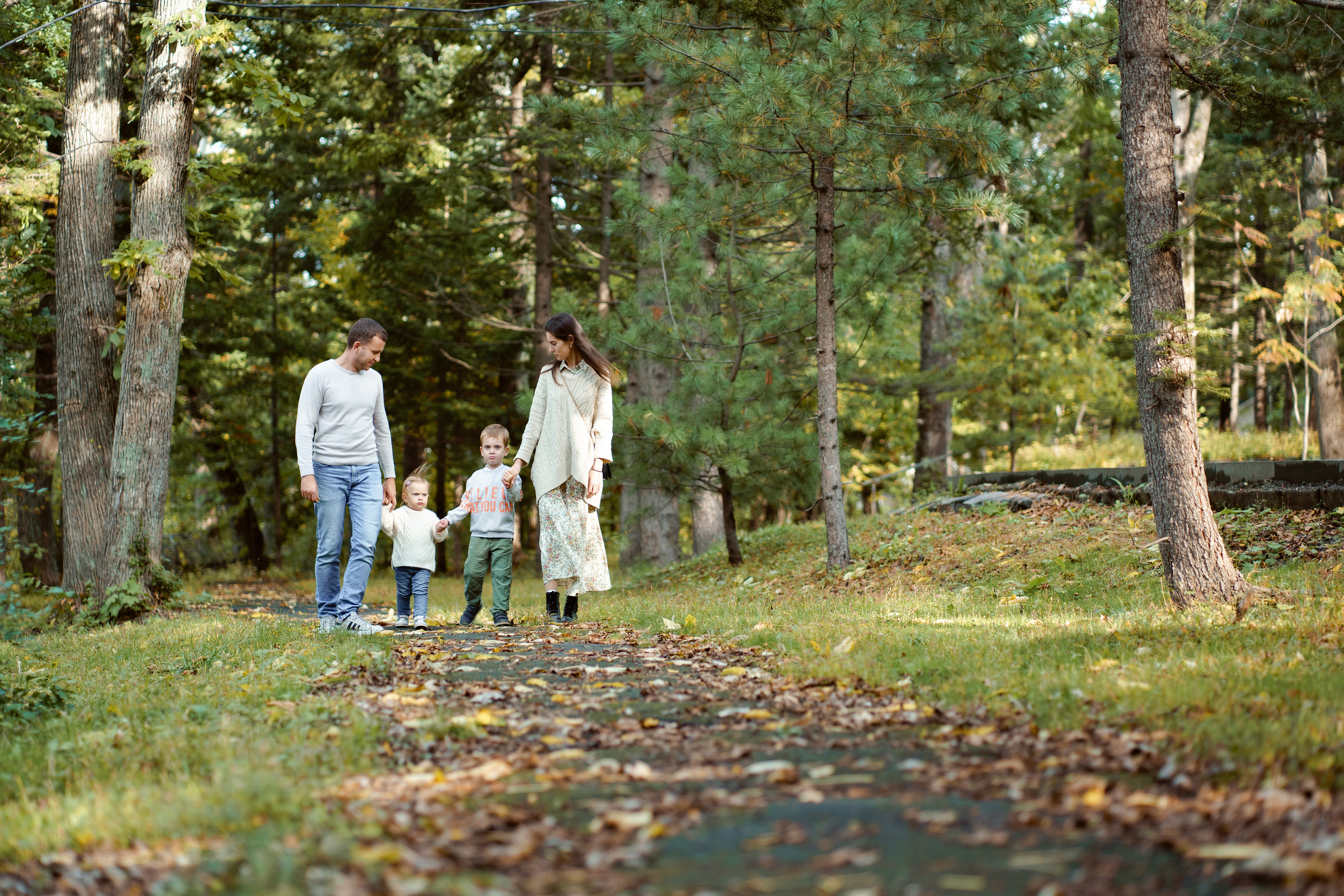 Катюша, Женя, Паша, Саша. Nadia Fay