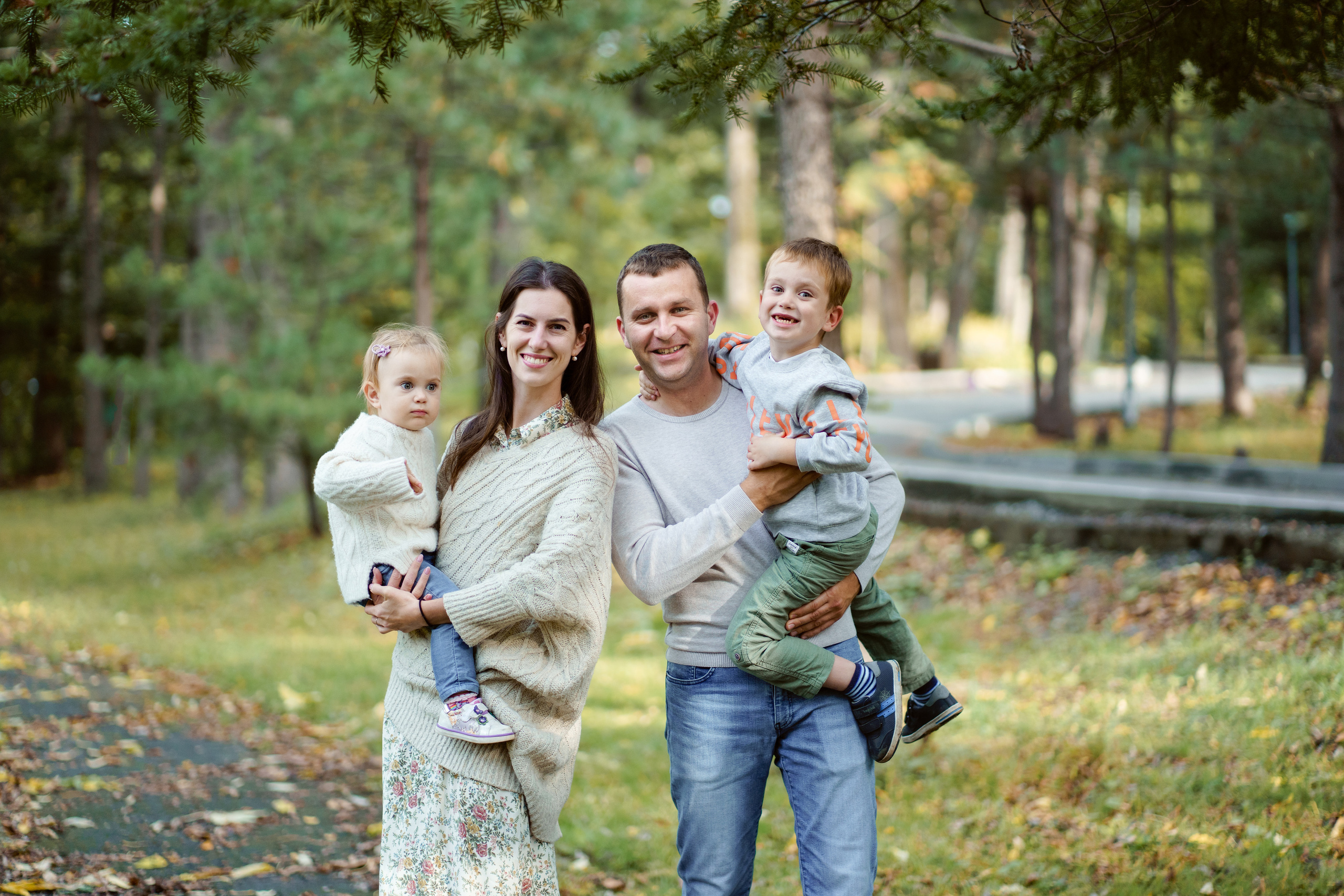 Катюша, Женя, Паша, Саша. Nadia Fay