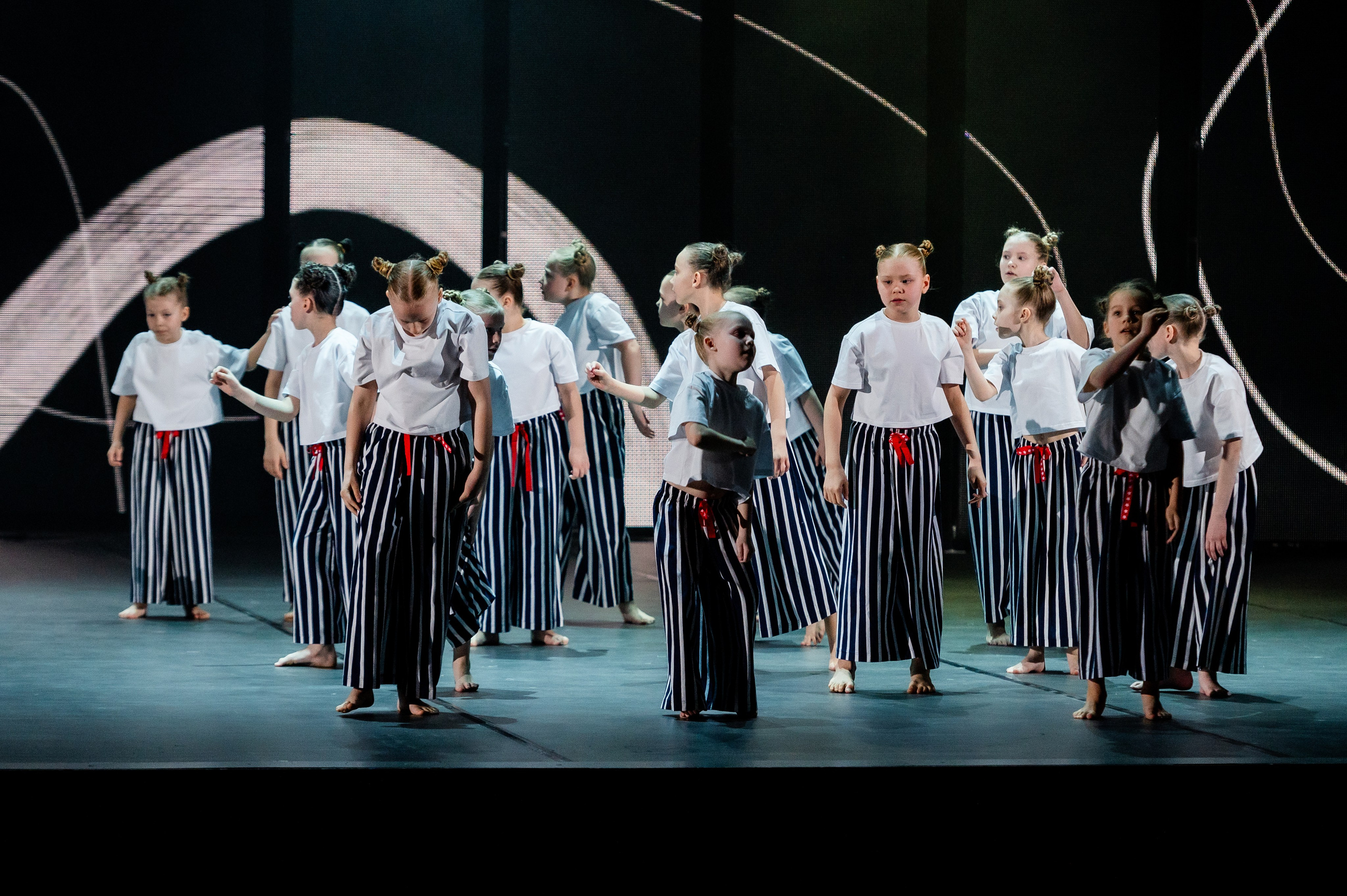 Концерты студии современной хореографии Пространные танцы. Дом детской фотографии Арсюткиной Наталии™