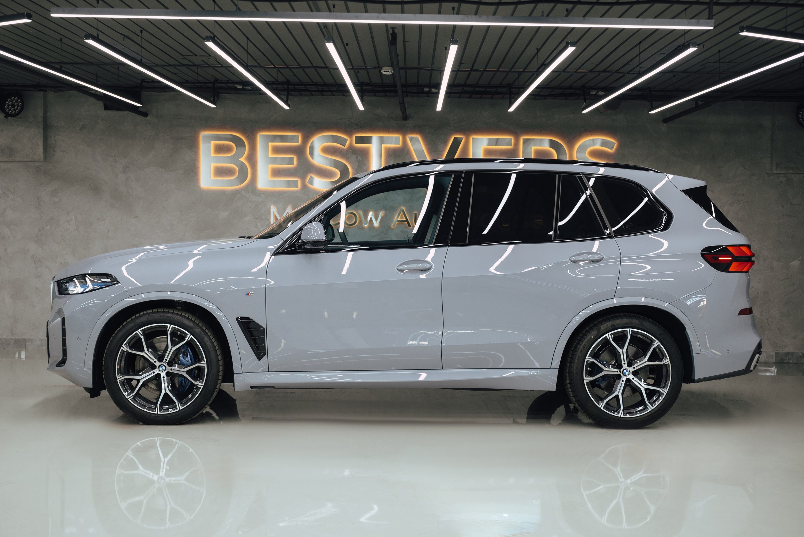 BMW X5 30d. DeLorein