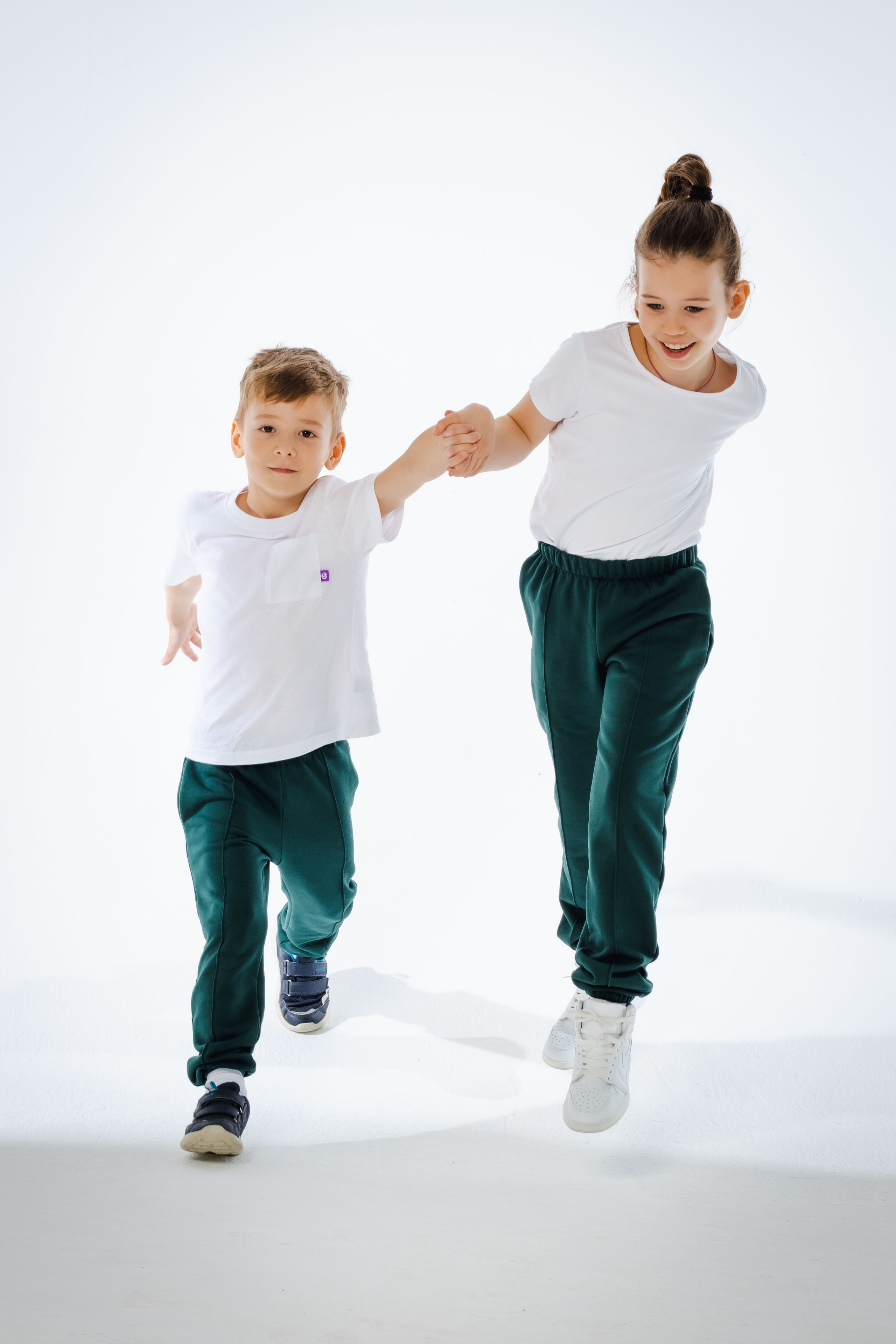 Бренд MNS. Репортажный фотограф в Москве Катя Луговая, портретный фотограф и «street» фотограф, фотосессии «под ключ»