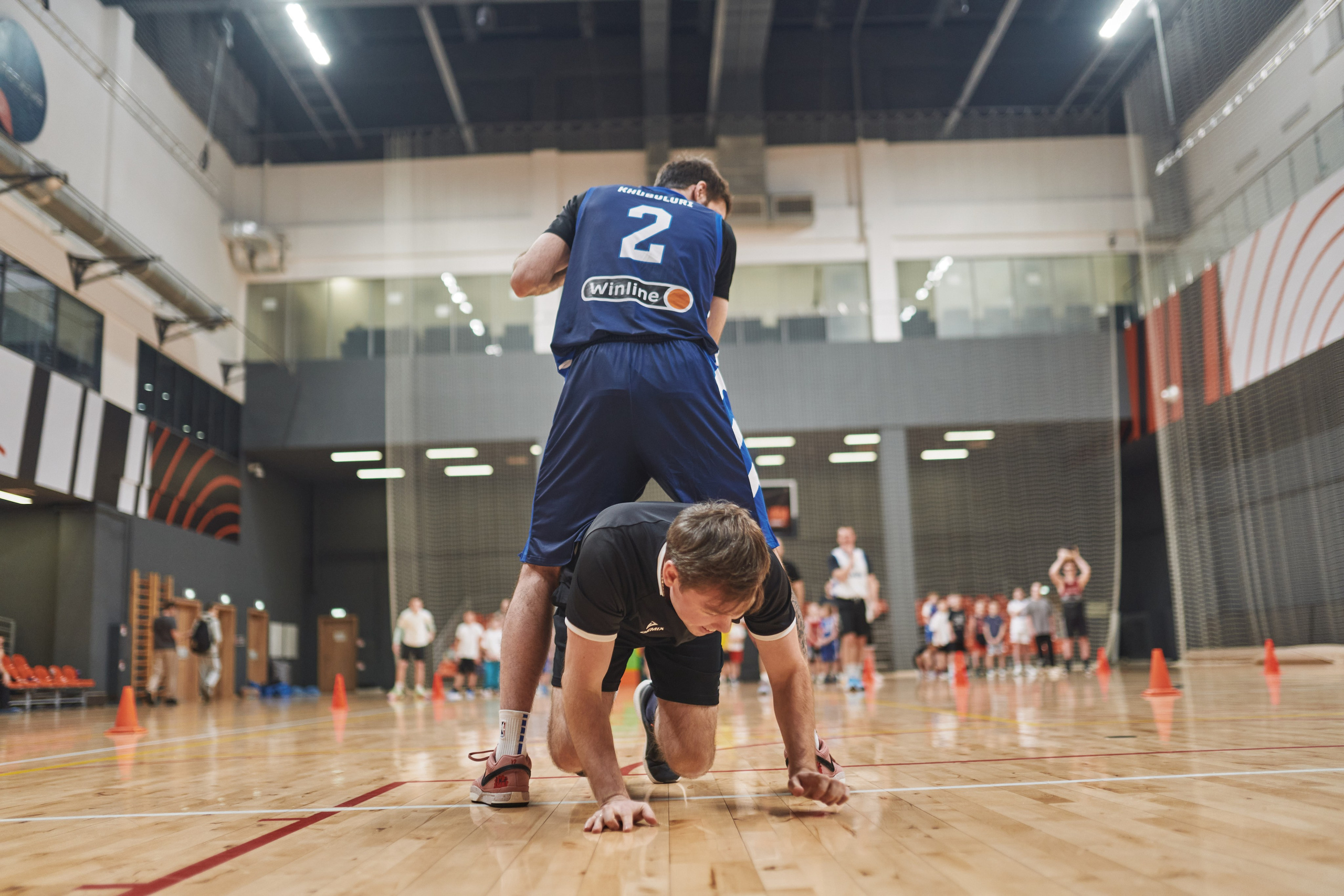 Новогодний баскетбол 2025. Детская лига. Евгений Бреча. Коммерческий и бэкстейдж фотограф в Москве