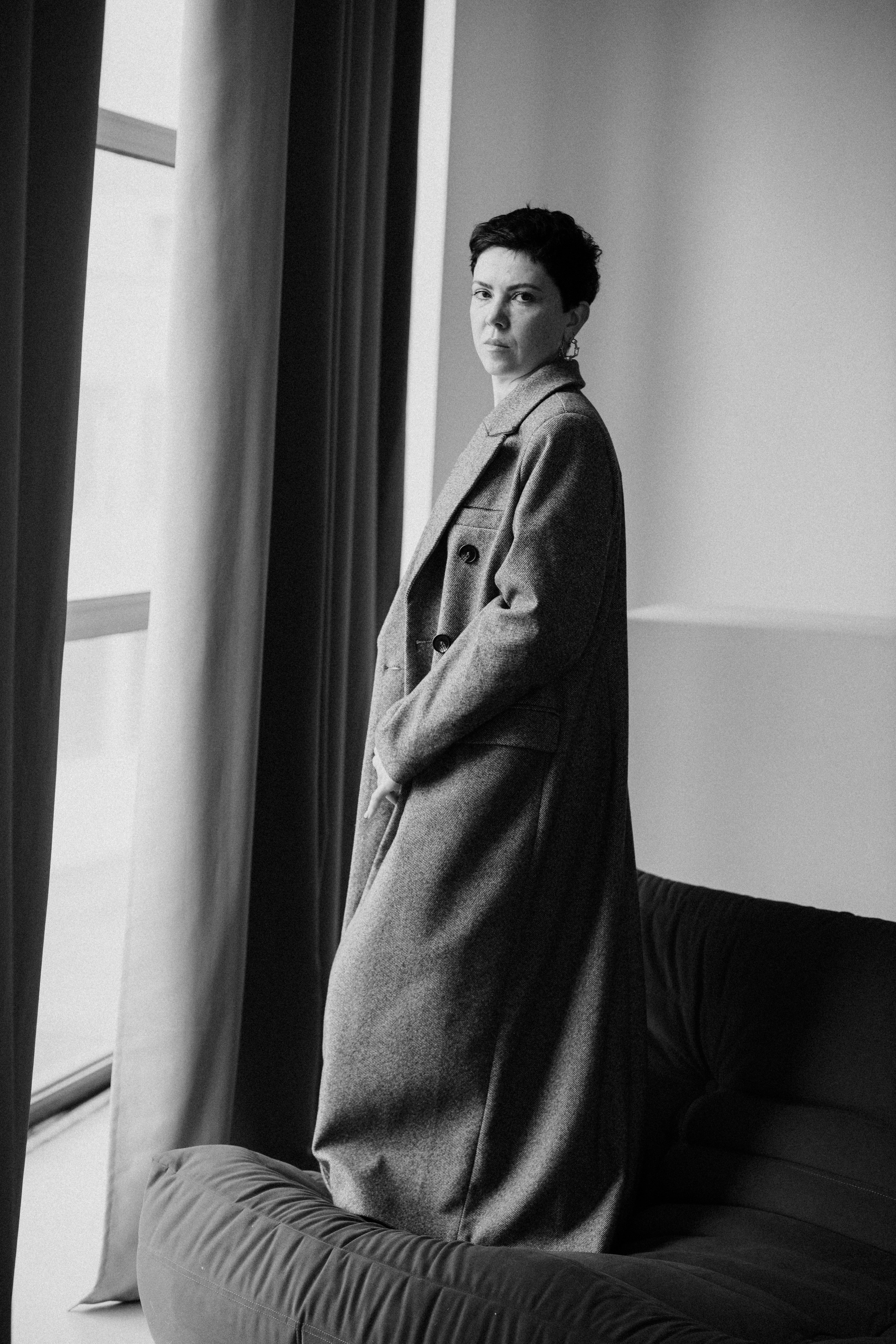 Студийные съемки в ч/б. Женский фотограф в Москве Рина Леонтьева