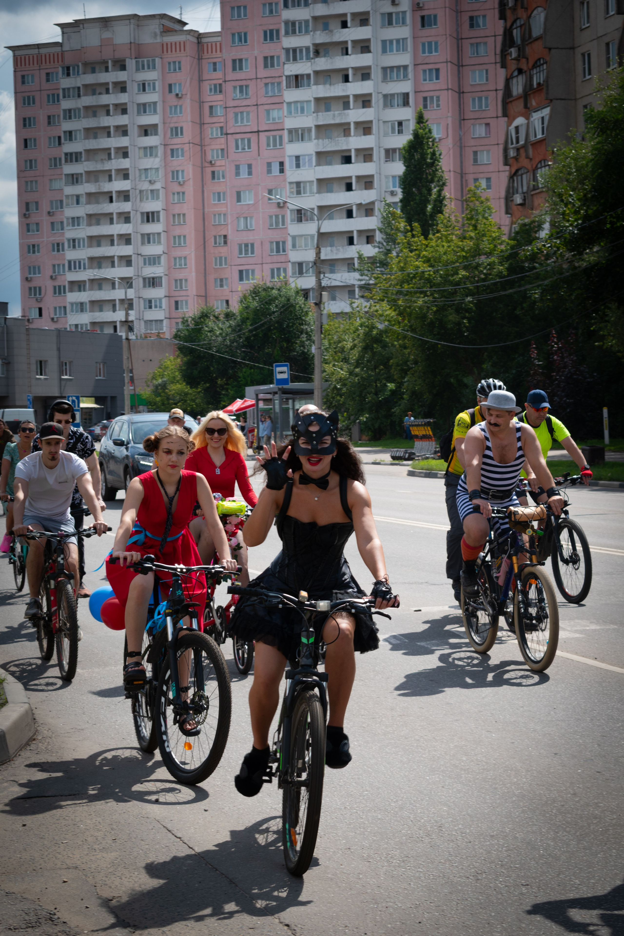 «Леди на велосипеде» — велопробег по г. Жуковскому 2025. Репортажный фотограф Сыбер Мартти