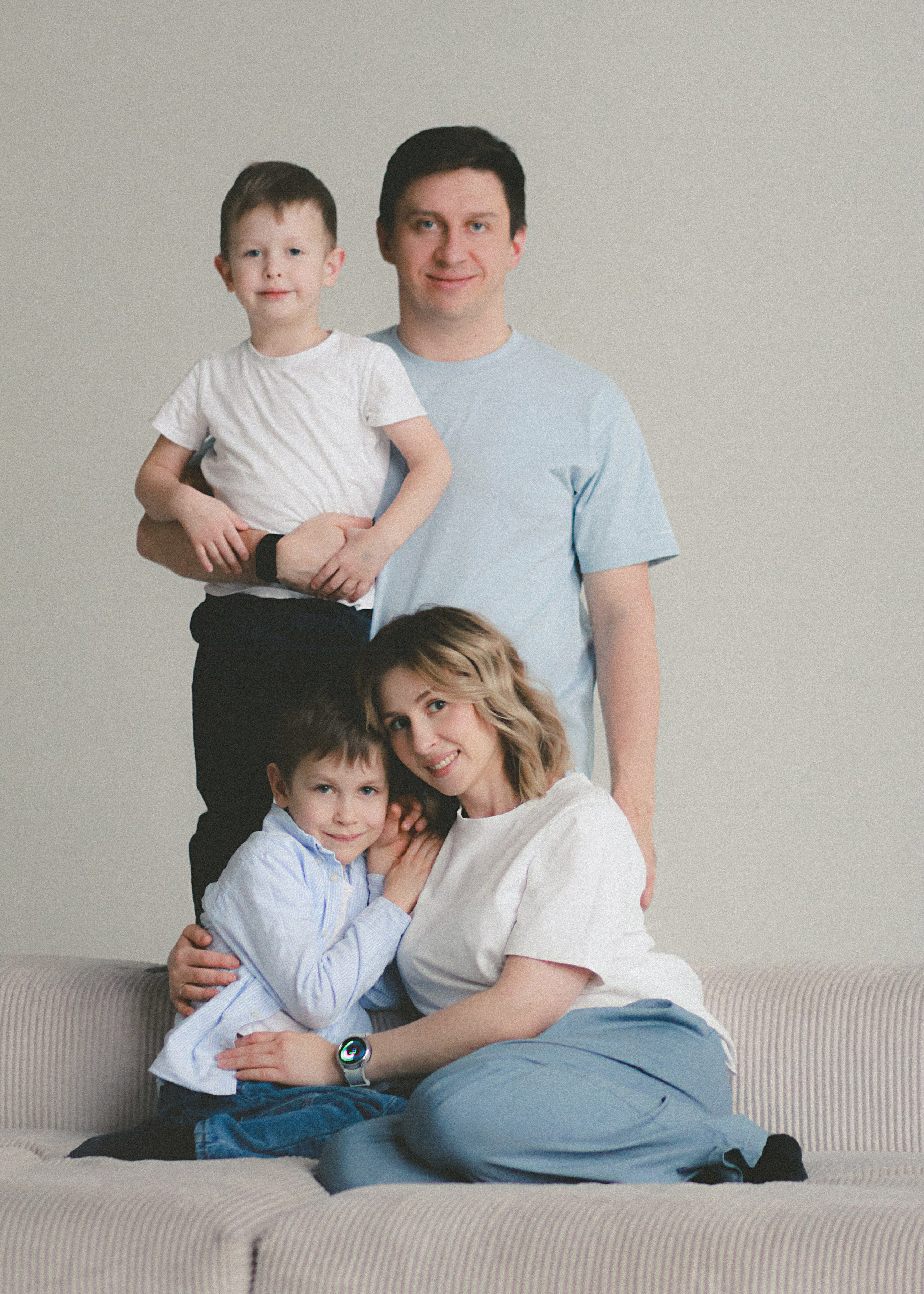 Дима, Катя и Миша с Сашей. Александра Крашевская. Портретный фотограф в Москве и Санкт-Петербурге