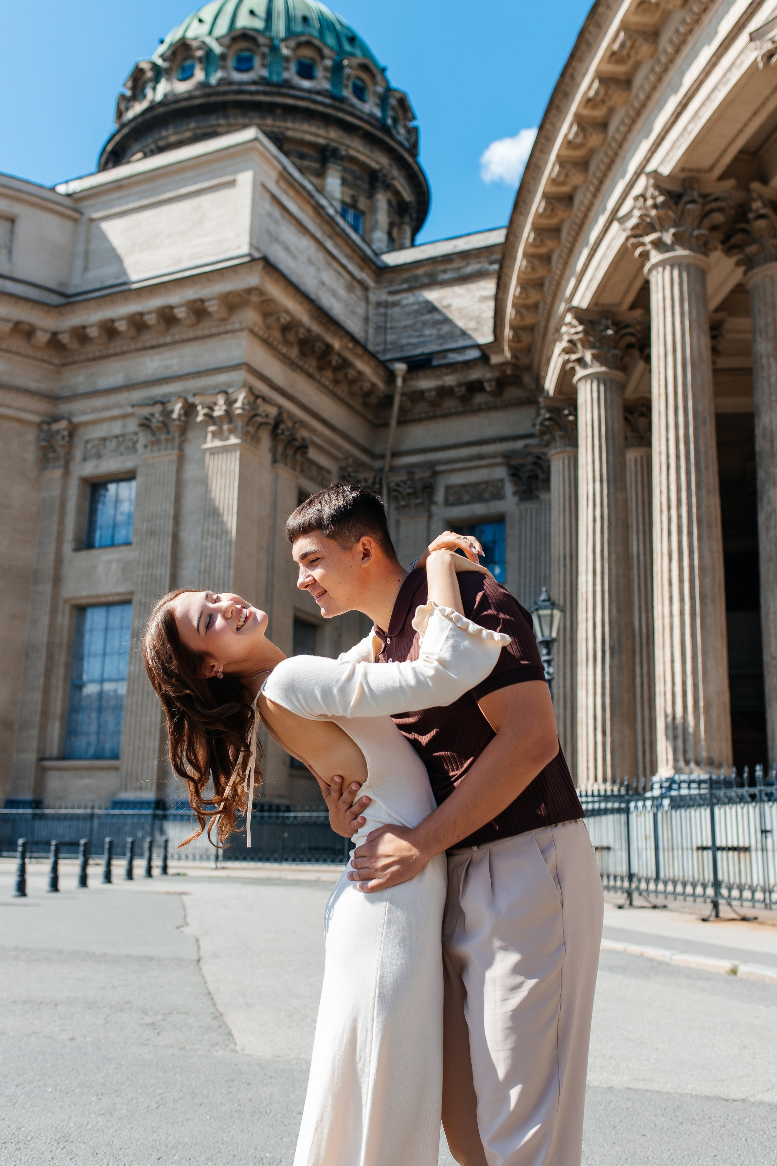 Фотопрогулки и фотосессии в Санкт-Петербурге. Фотограф в Санкт-Петербурге Юлия Ласкари