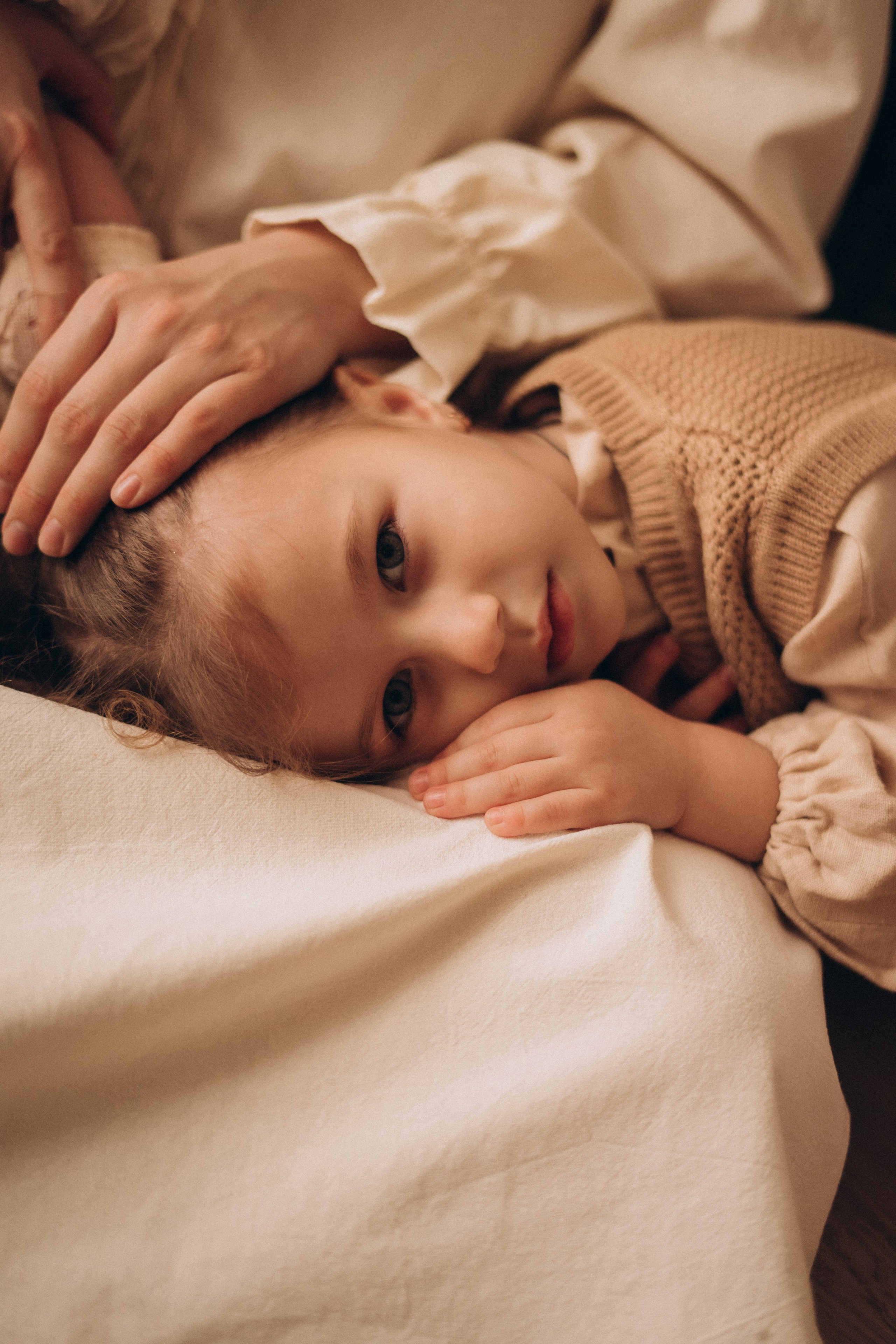 Женя, Ваня, Таисия и Есения. Главная