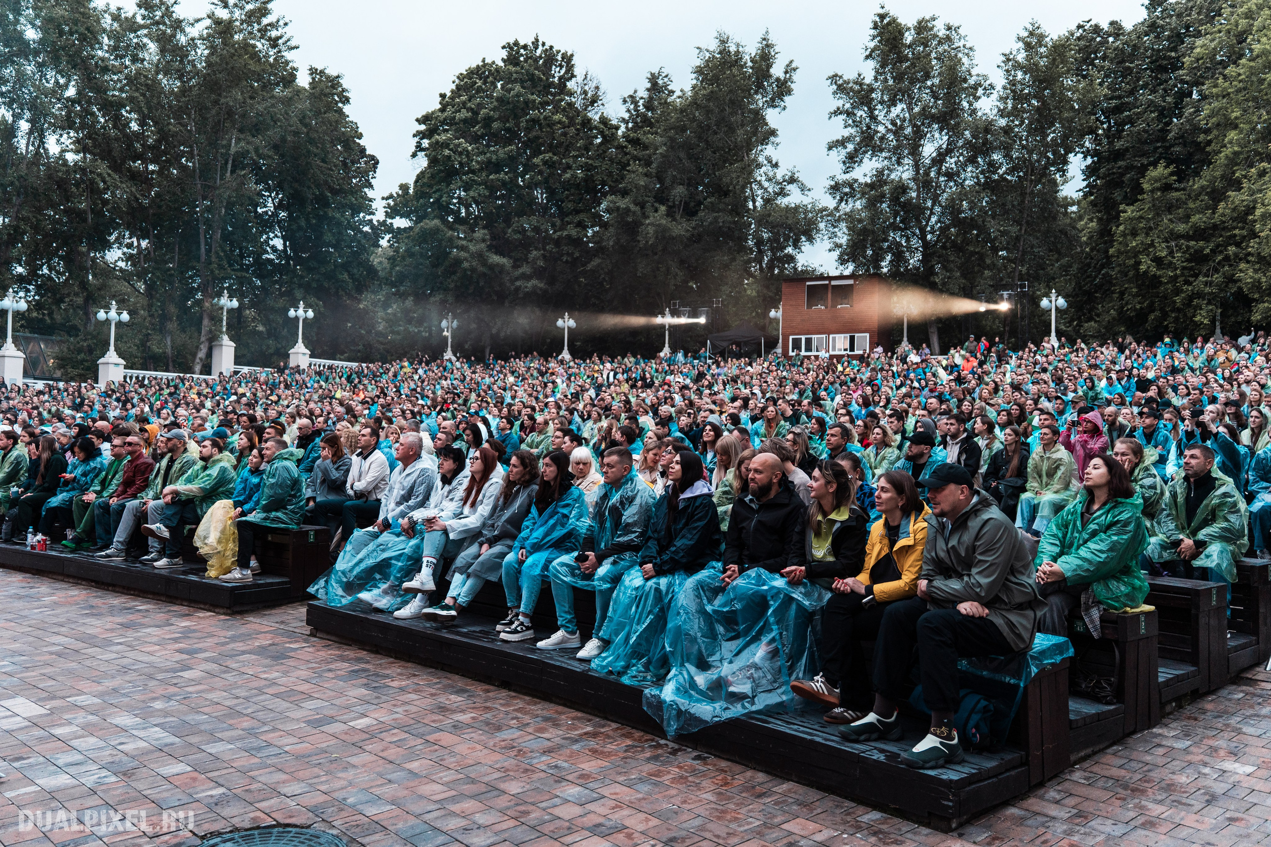 Танцы Минус. Магия музыки в кадре: Концертная Фотография