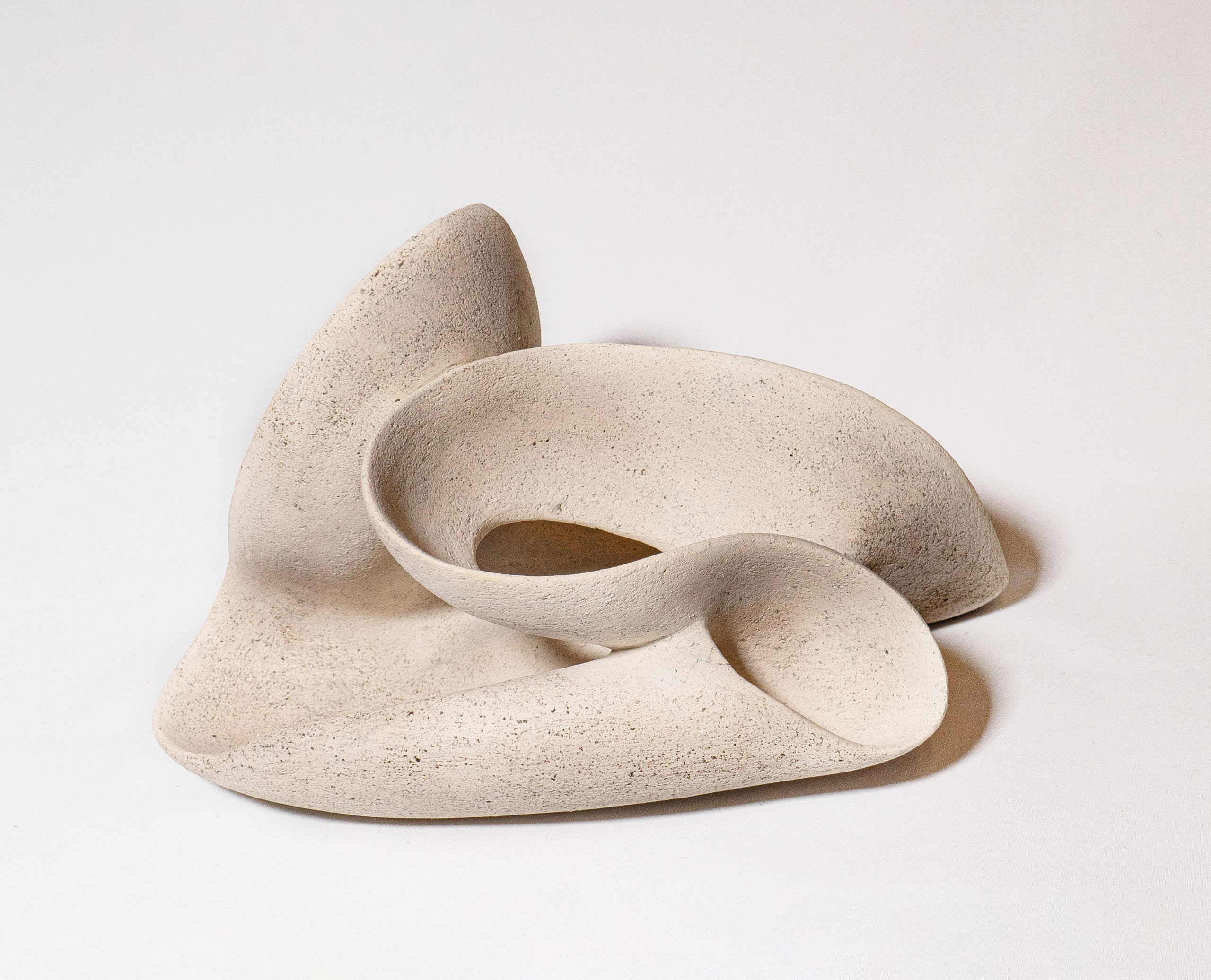 Керамическая скульптура Екатерины Кудряшовой "Миражи пустыни"