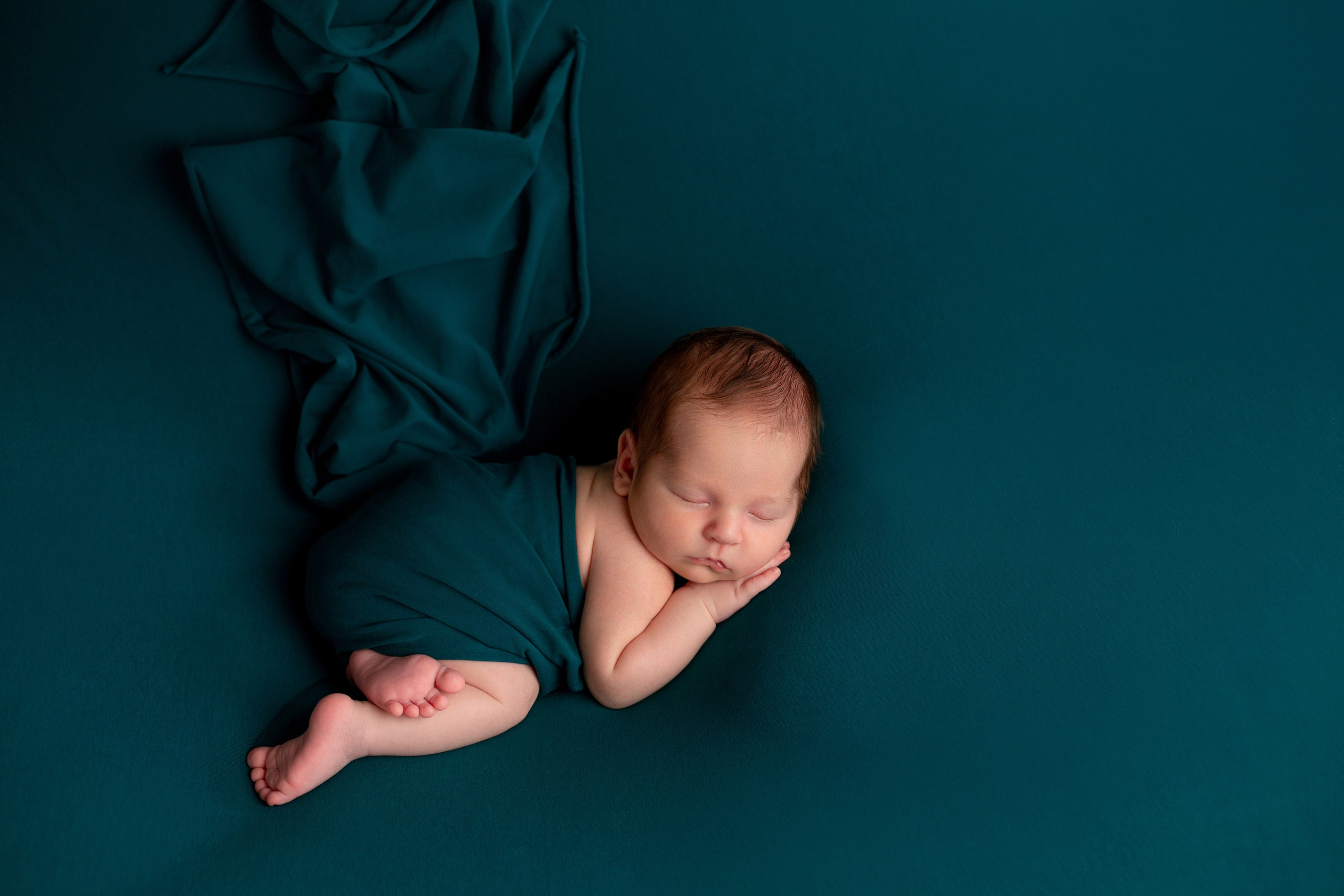 Новорожденные. Фотограф новорожденных в Симферополе Эльмира тизе