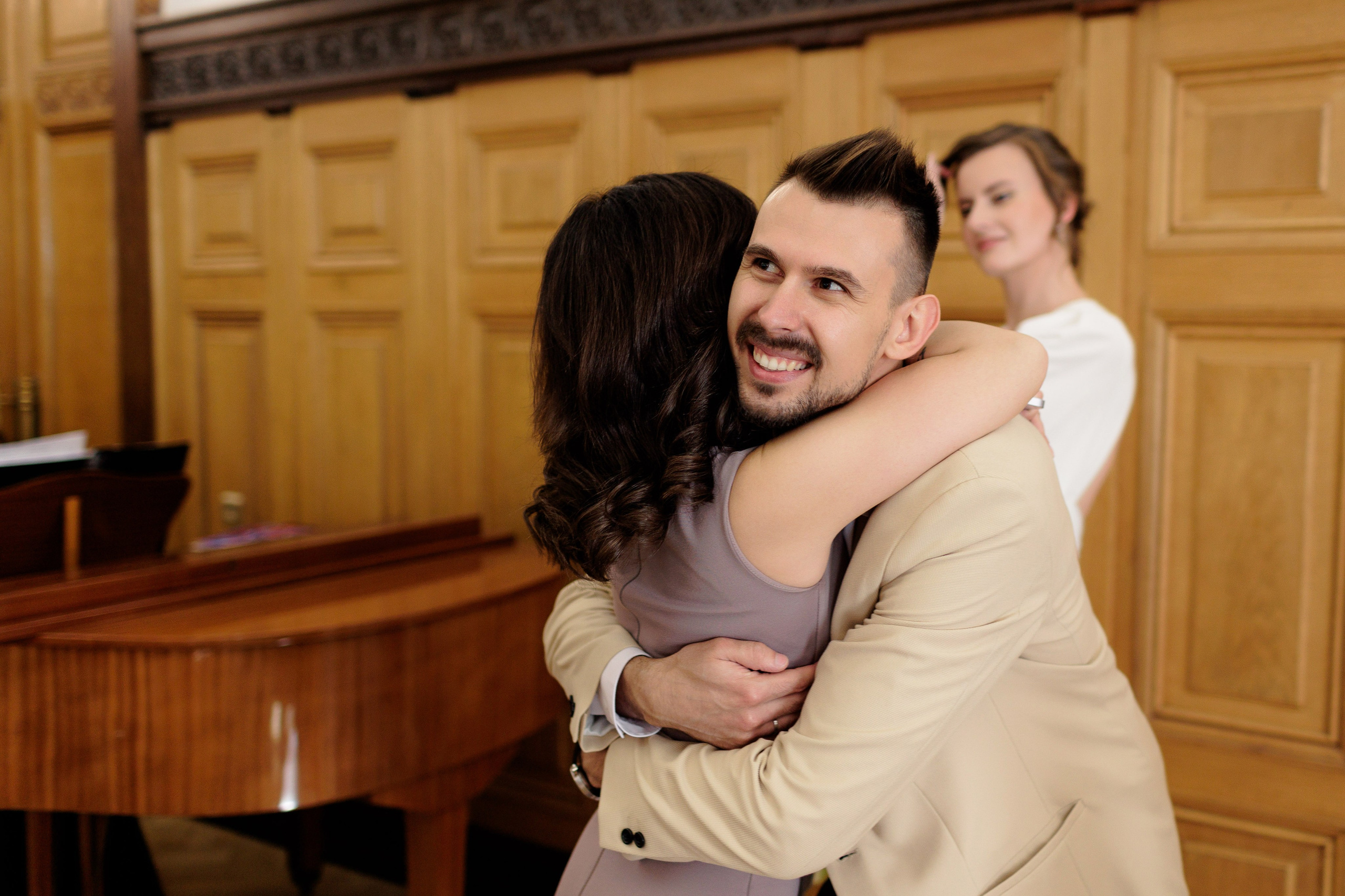 Оля + Антон. Вова Петров