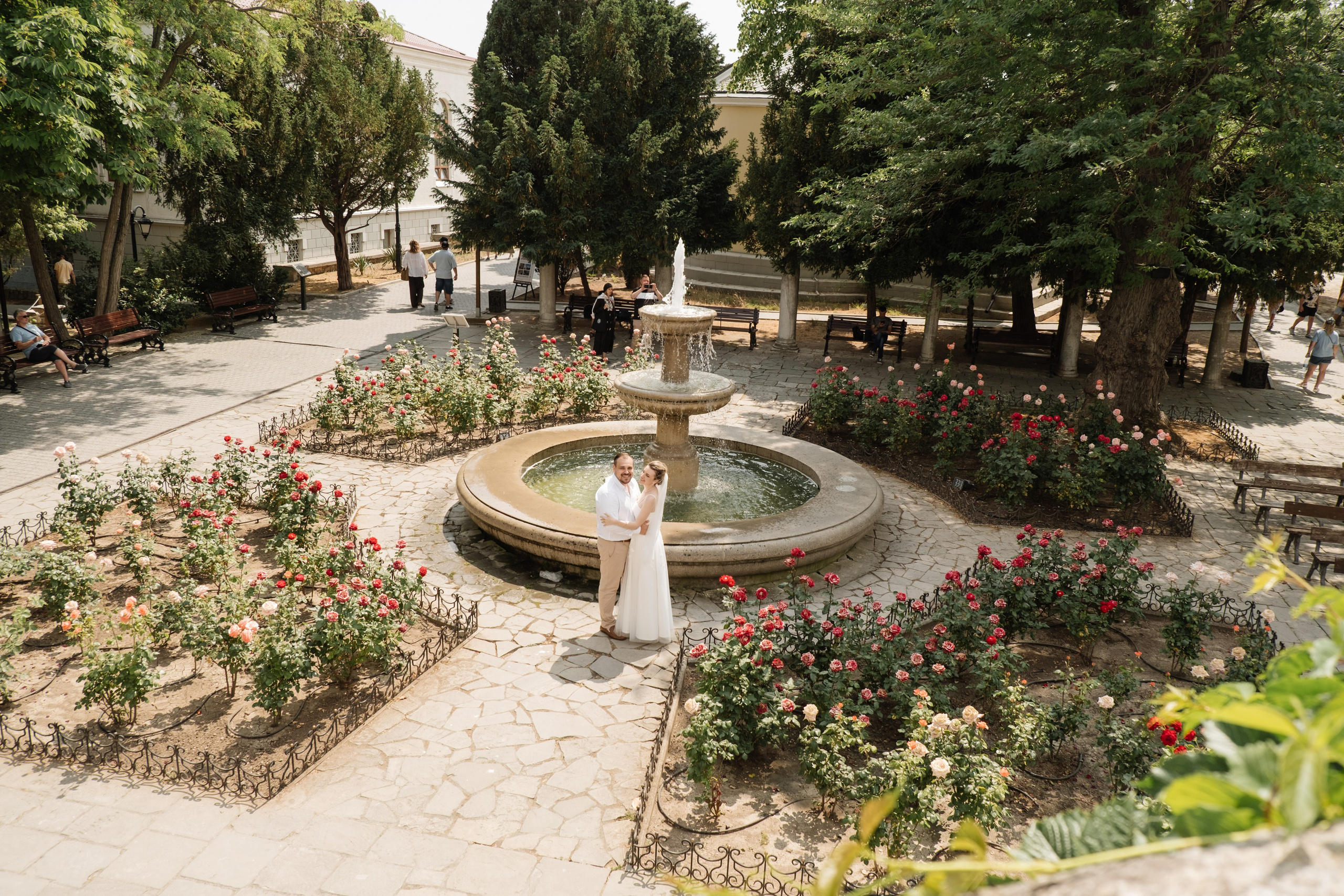 А+А (ЗАГС, Херсонес, Фиолент). Профессиональная фотосъемка в Крыму. Натуральные эмоции и живые кадры. Забронируйте дату прямо сейчас!