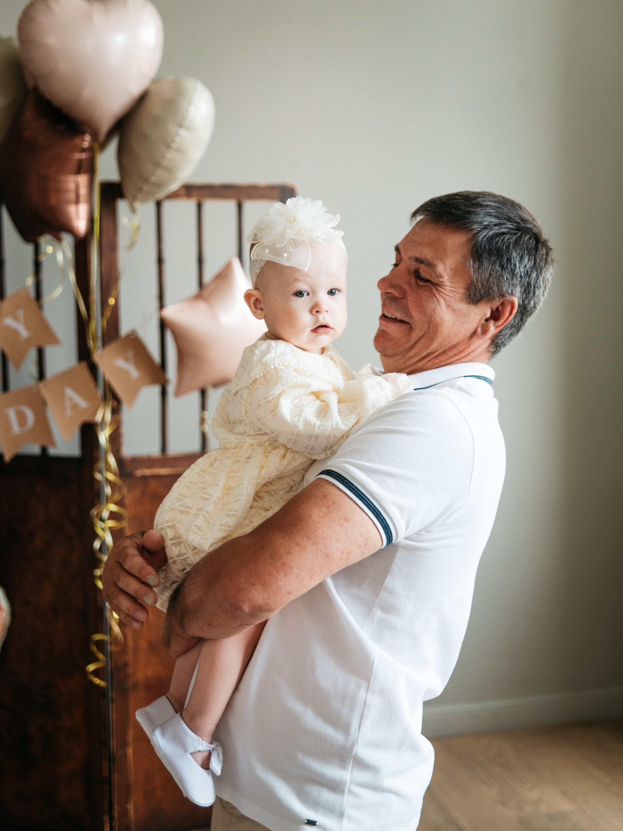 Семейная Фотосессия 1 год в студии. Фотограф Москва