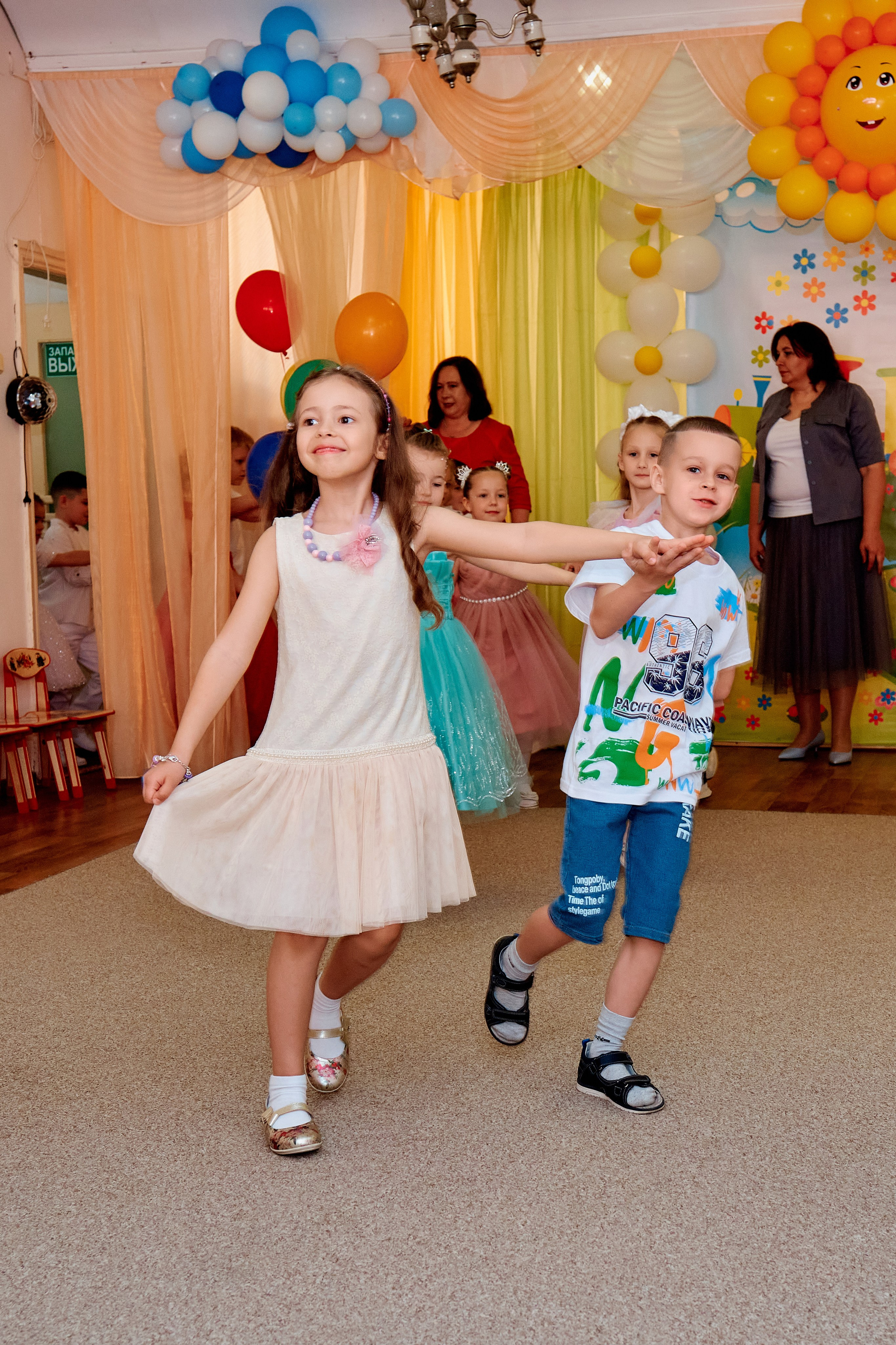 Выпускной 55 садик Таганрог. Фотограф Таганрог Анна Трайжон