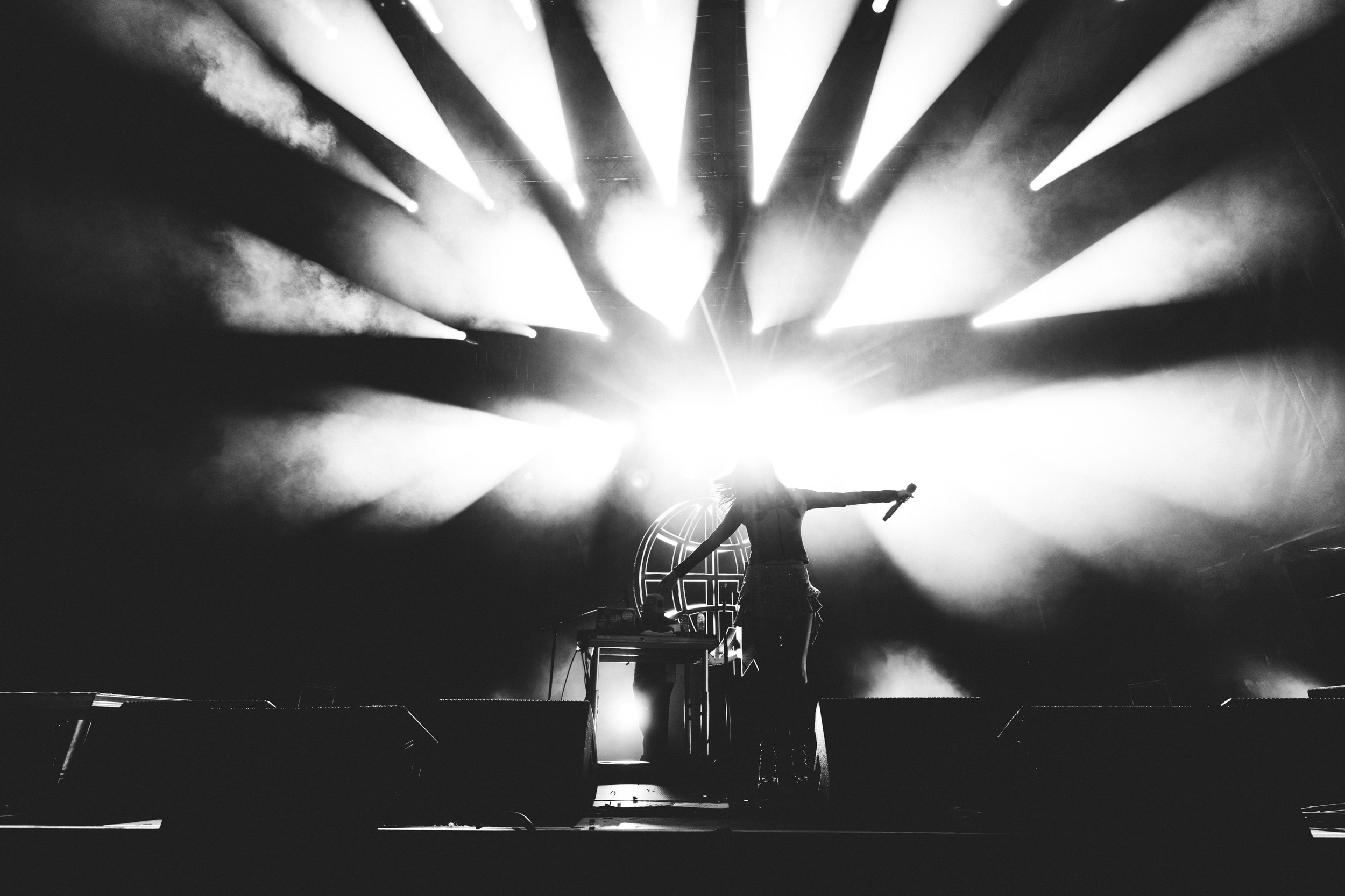 SUMMER SOUND / 2024. OOPS