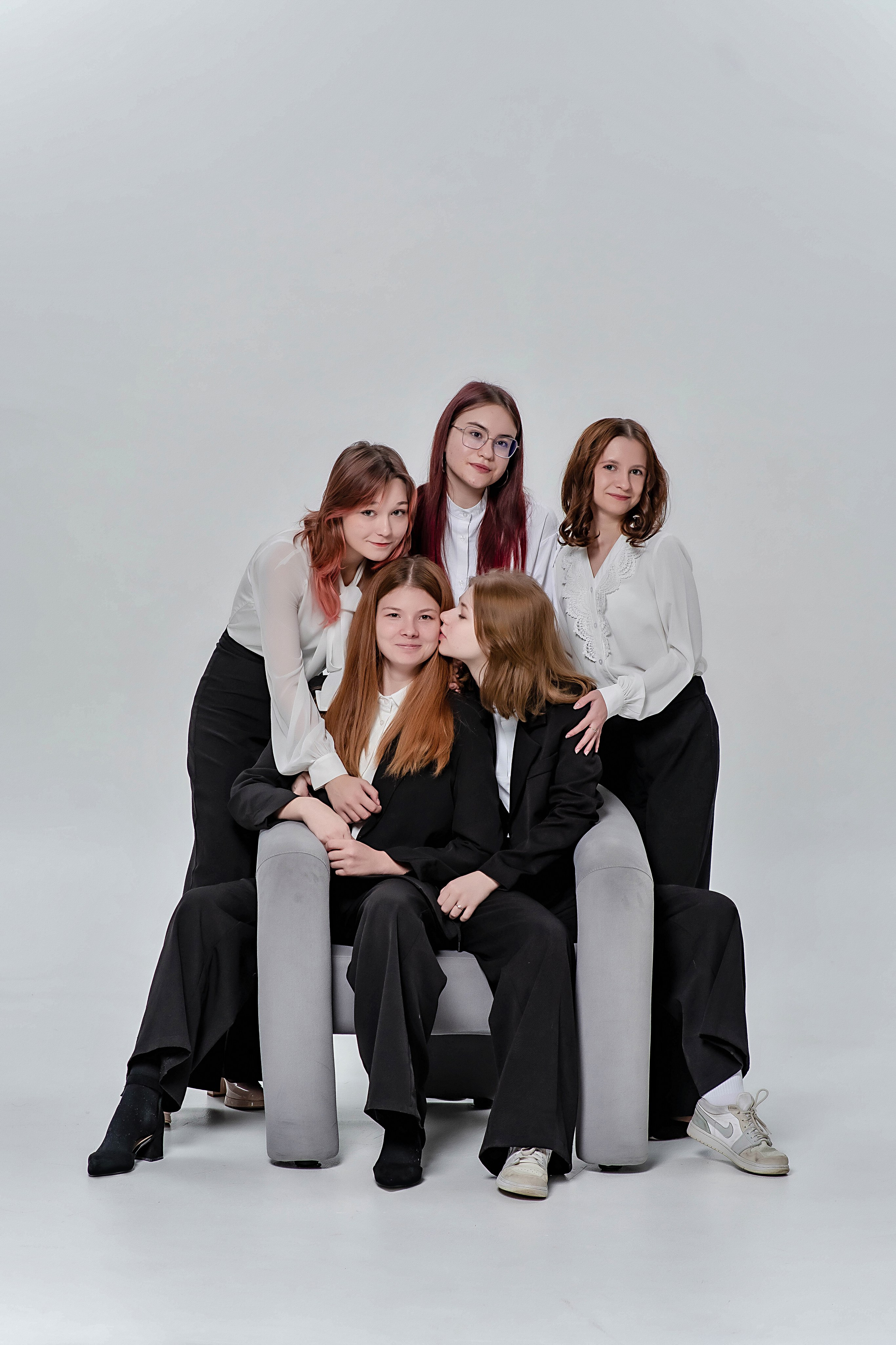 Выпускные (школьные) альбомы (книги) в Ростове-на-Дону. Современные Выпускные Альбомы в Ростове-на-Дону