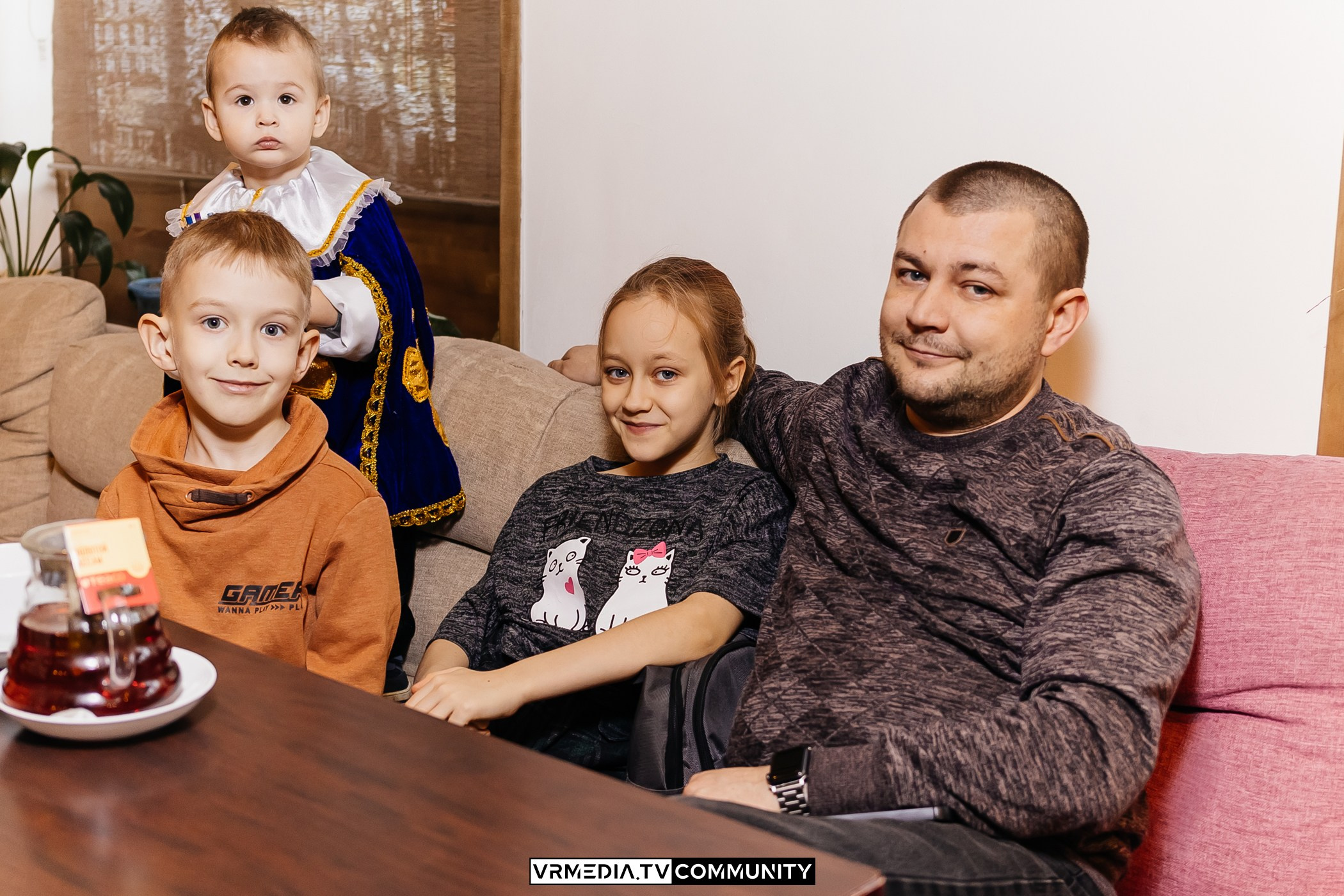 Новогодний вечер в кафе «КАмпот»