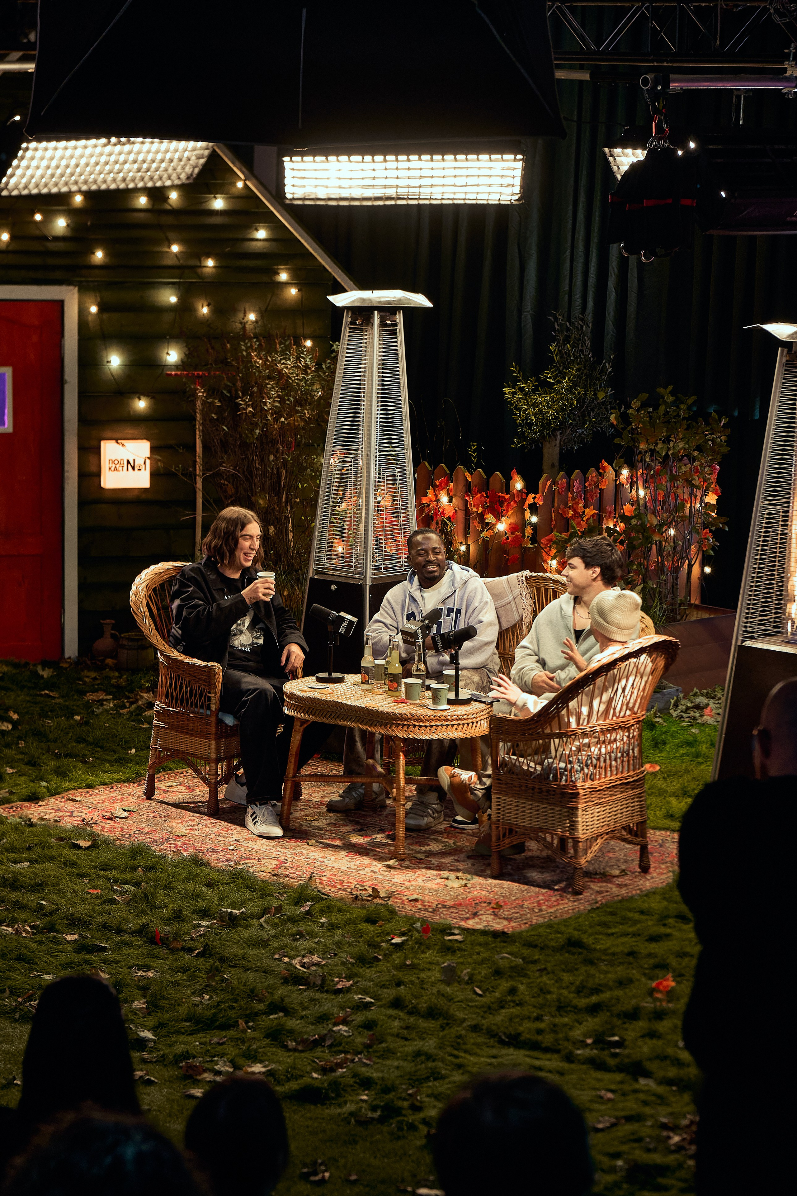 Бэстейдж «Летний подкаст № 1». Главная