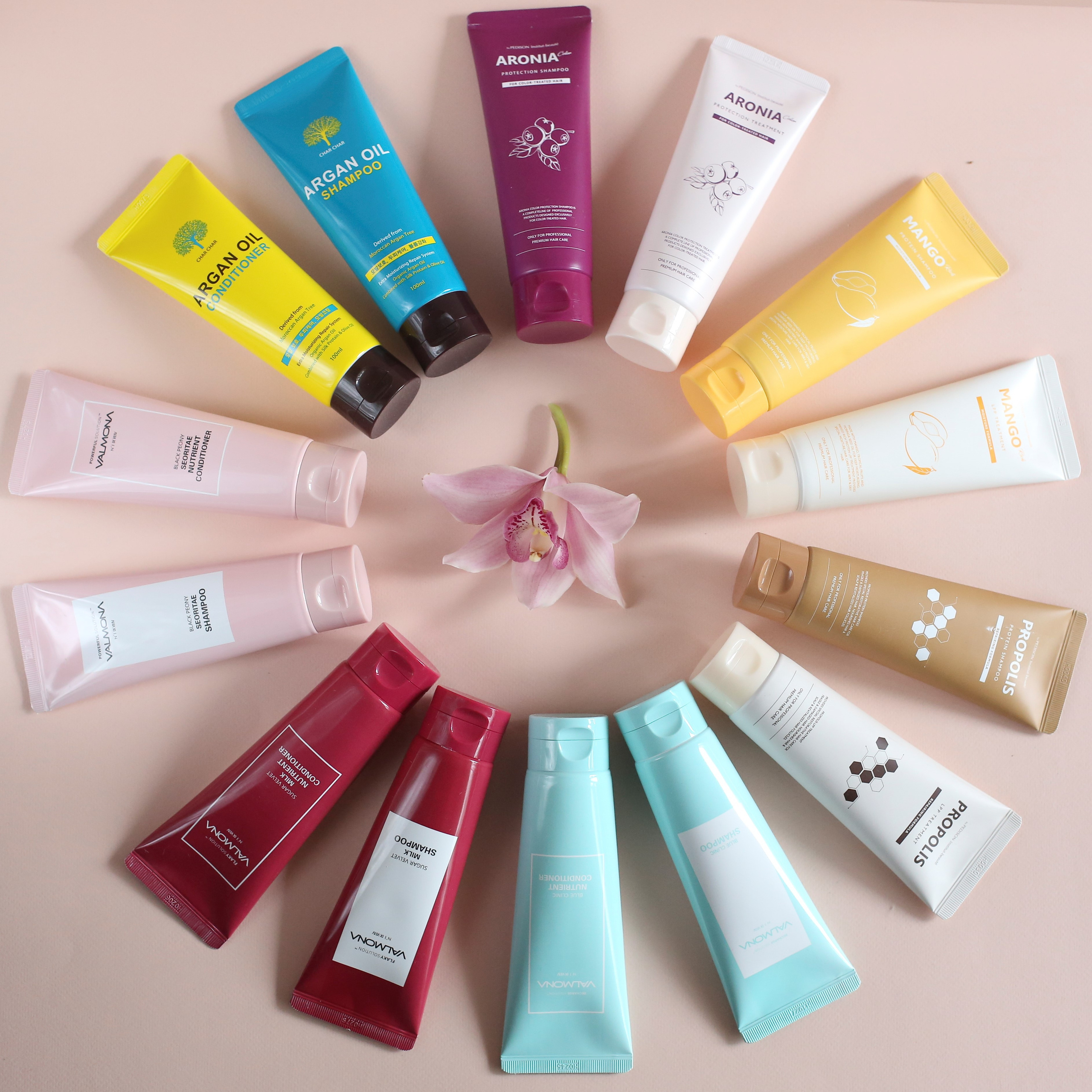 Владелица магазина азиатской косметики. Контент фотограф и видеооператор для бизнеса в Москве и Калуге