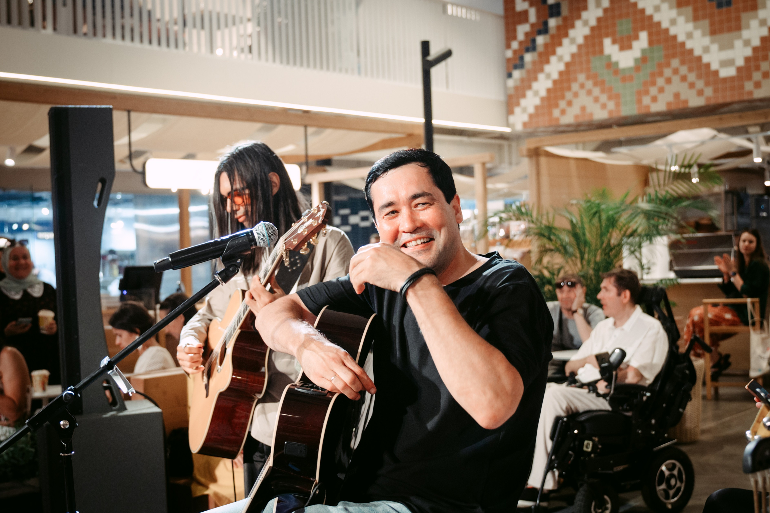 Гитарник. Главная