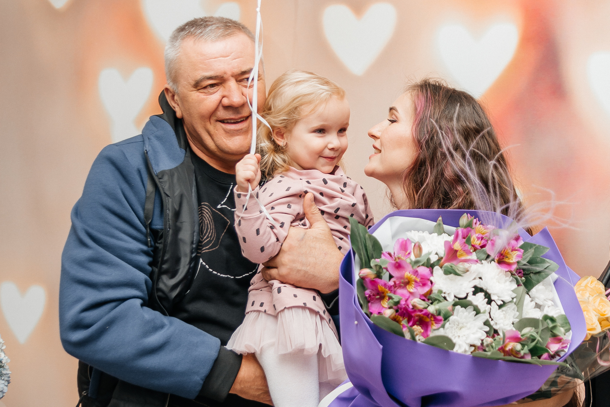 Выписка из роддома Надя. Семейный и детский фотограф Кущ Наташа