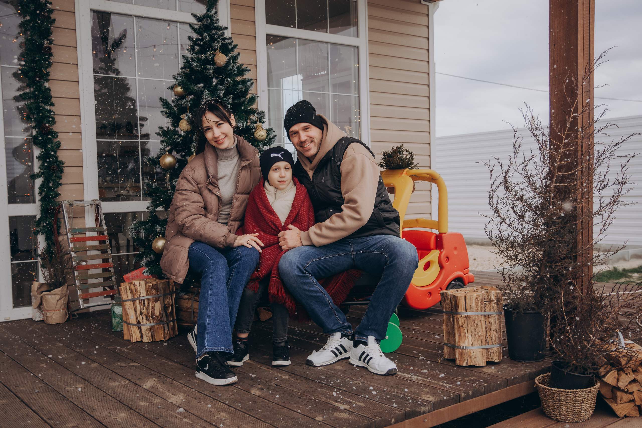 Новогодняя фотосессия Юлия и семья. Семейный и детский фотограф Кущ Наташа