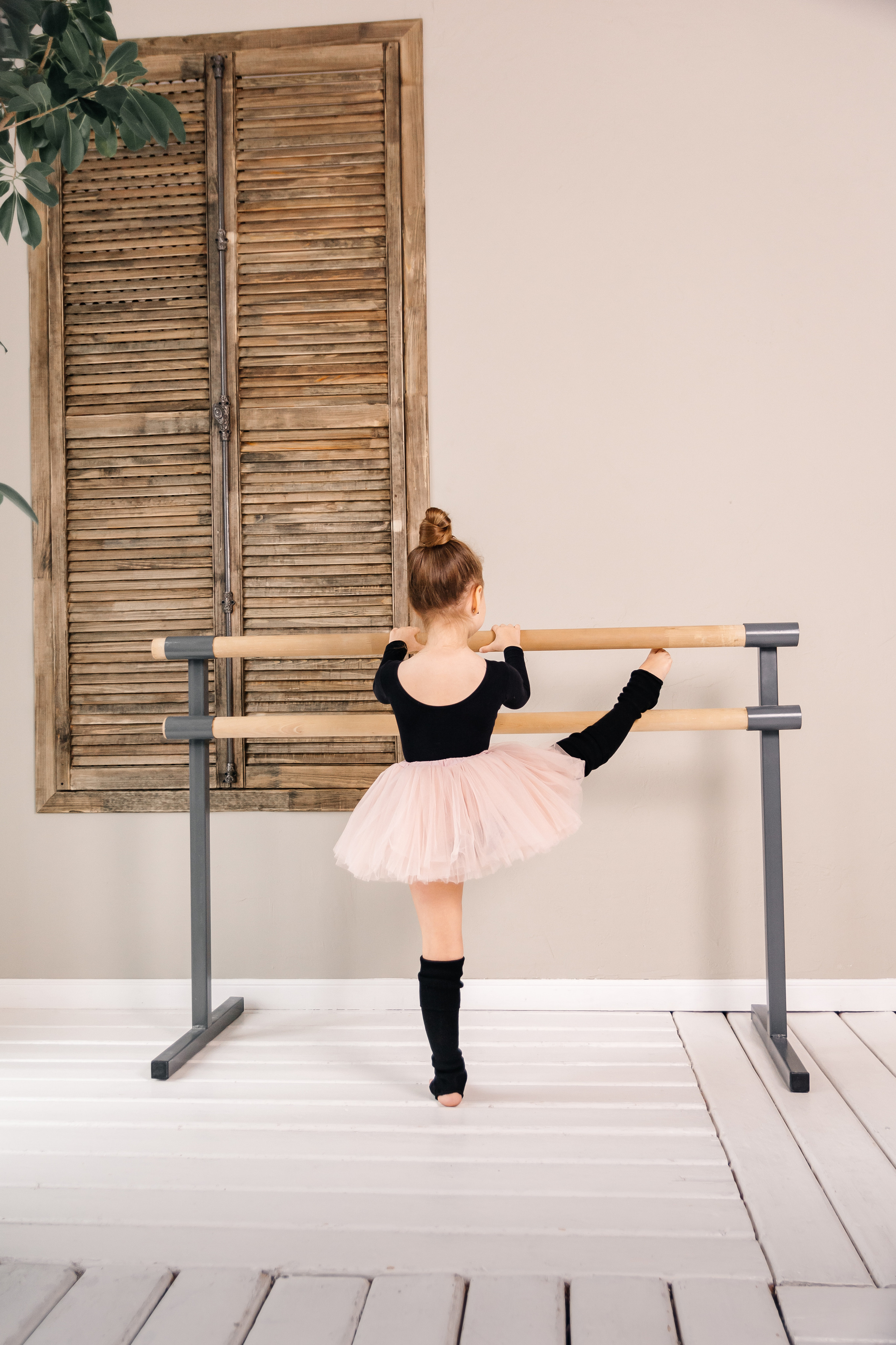 Детская фотосессия Маленькая балерина. Семейный и детский фотограф Кущ Наташа